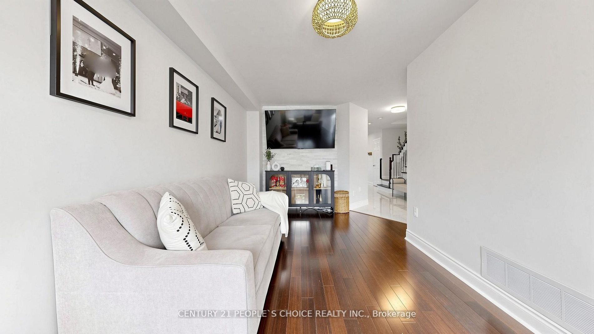 3 Manorwood Court Property Photo 9