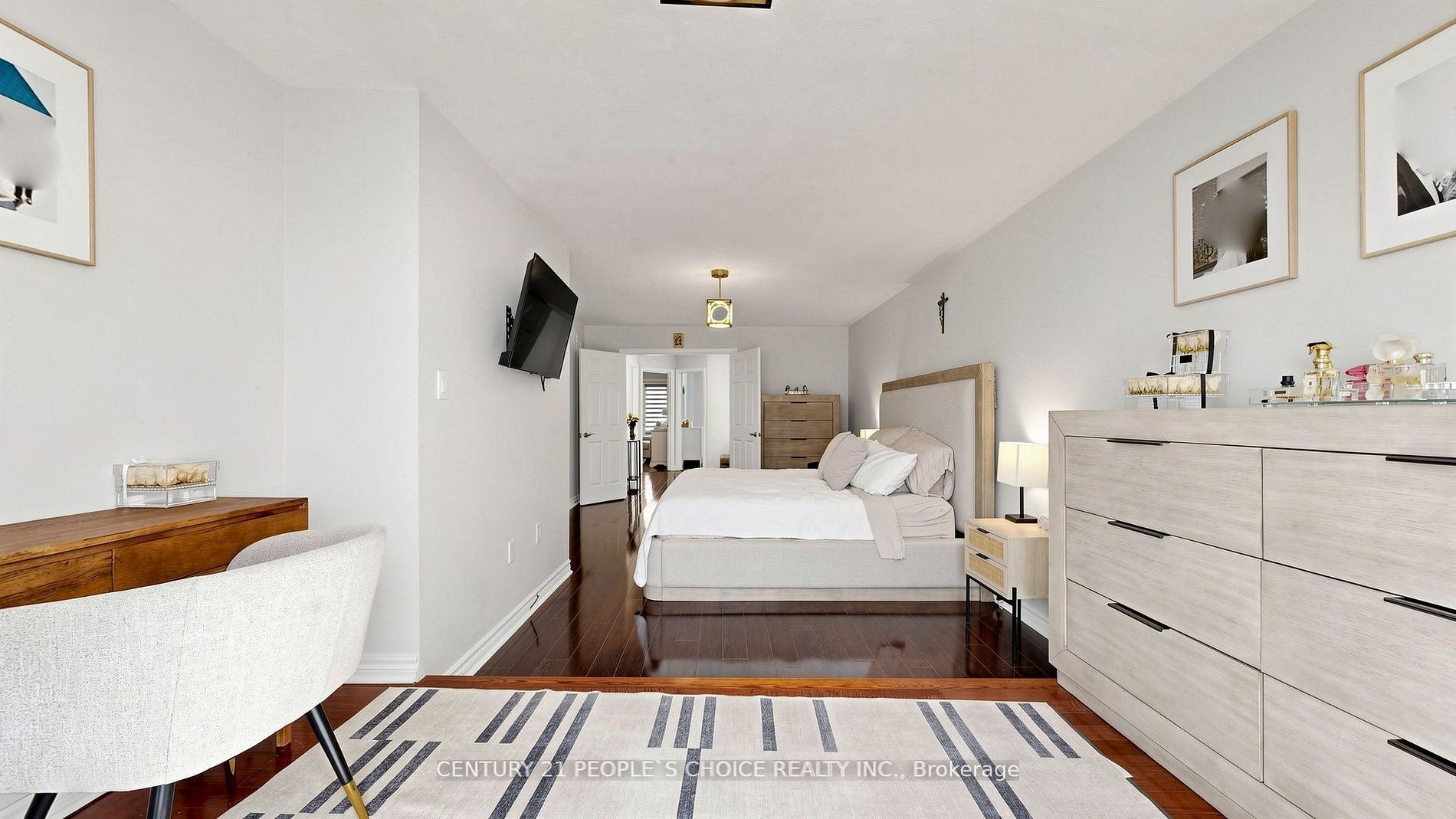 3 Manorwood Court Property Photo 23