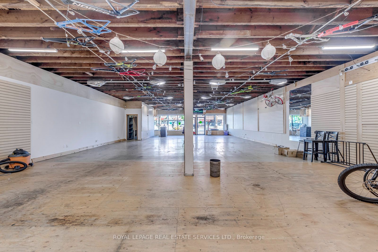 3267 Lake Shore Boulevard W Property Photo 16