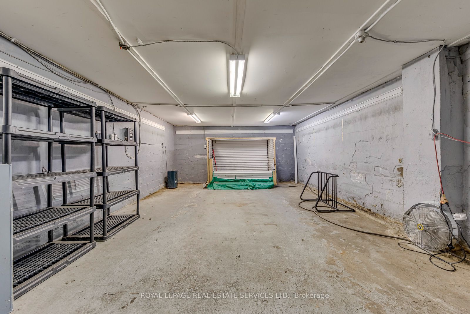 3267 Lake Shore Boulevard W Property Photo 29