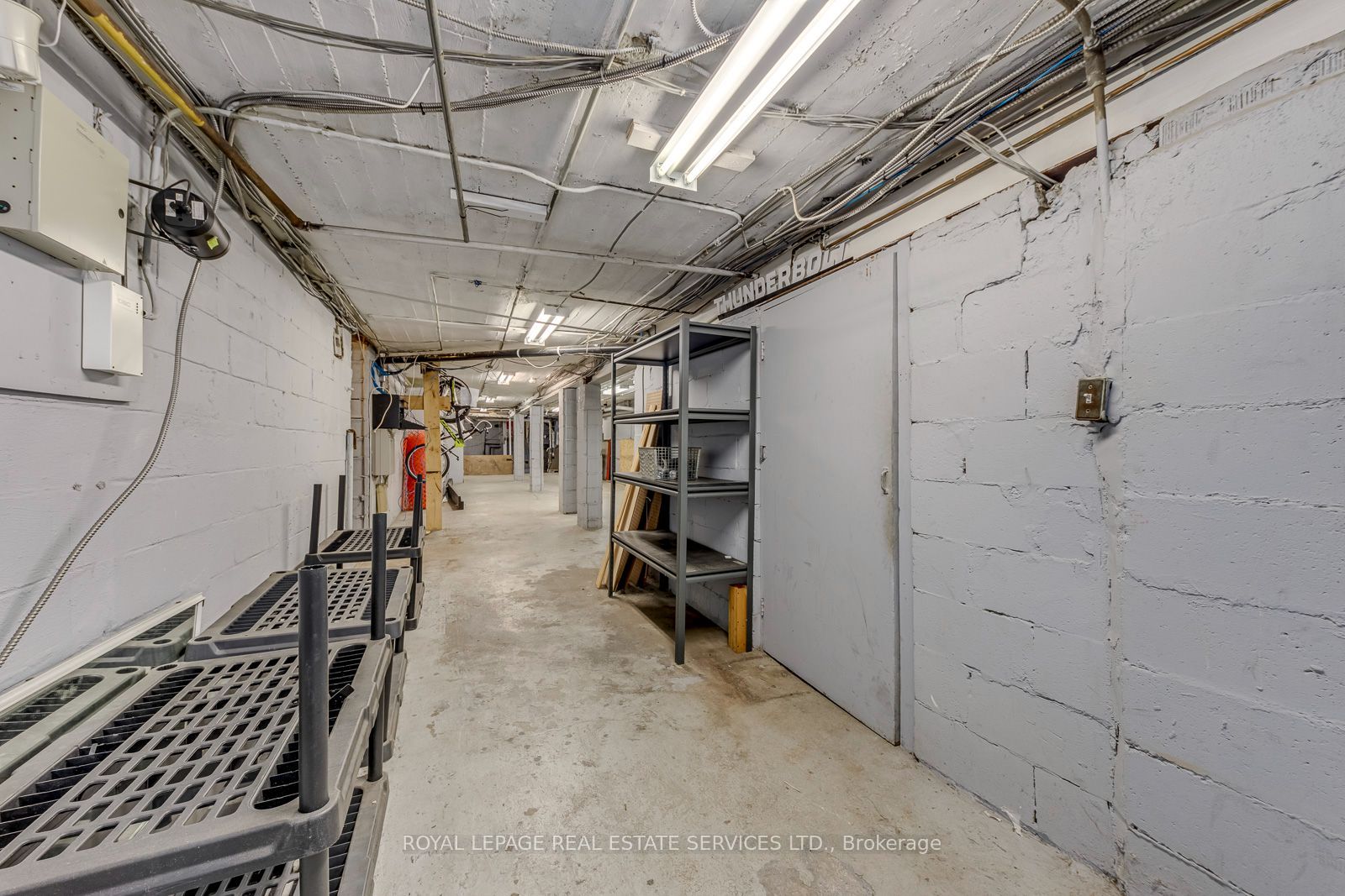 3267 Lake Shore Boulevard W Property Photo 38