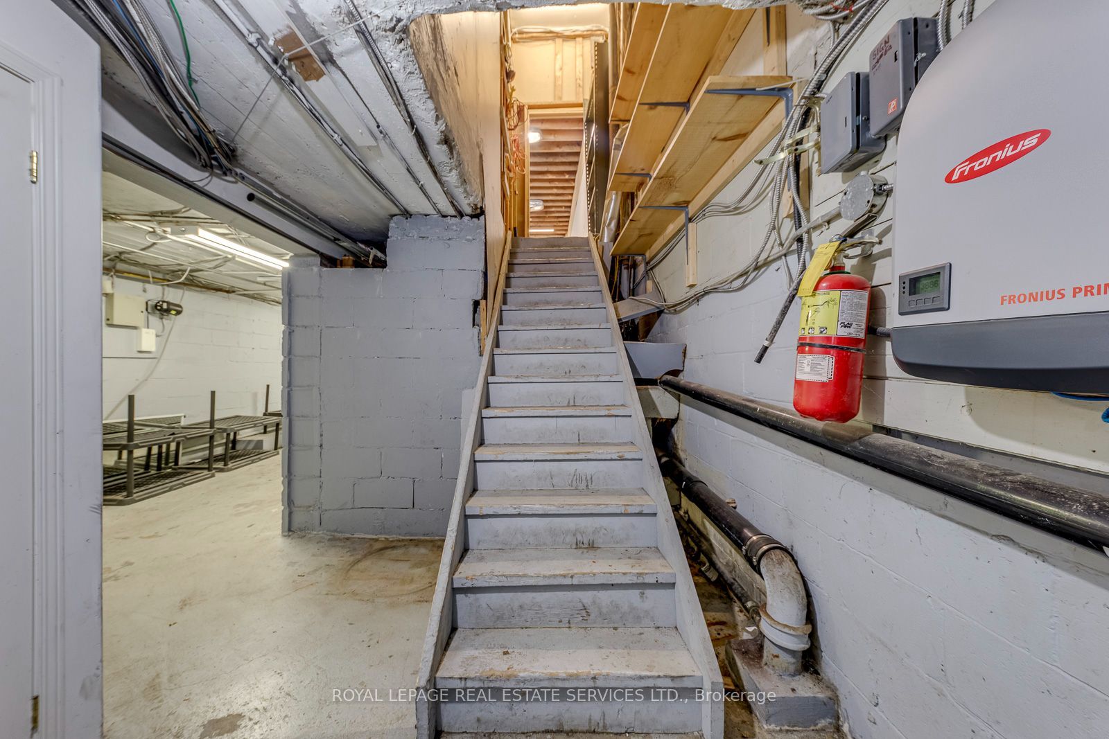 3267 Lake Shore Boulevard W Property Photo 40