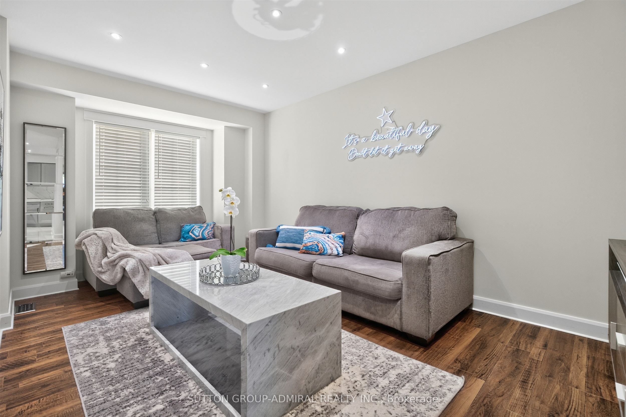 91 Ozner Court Property Photo 8