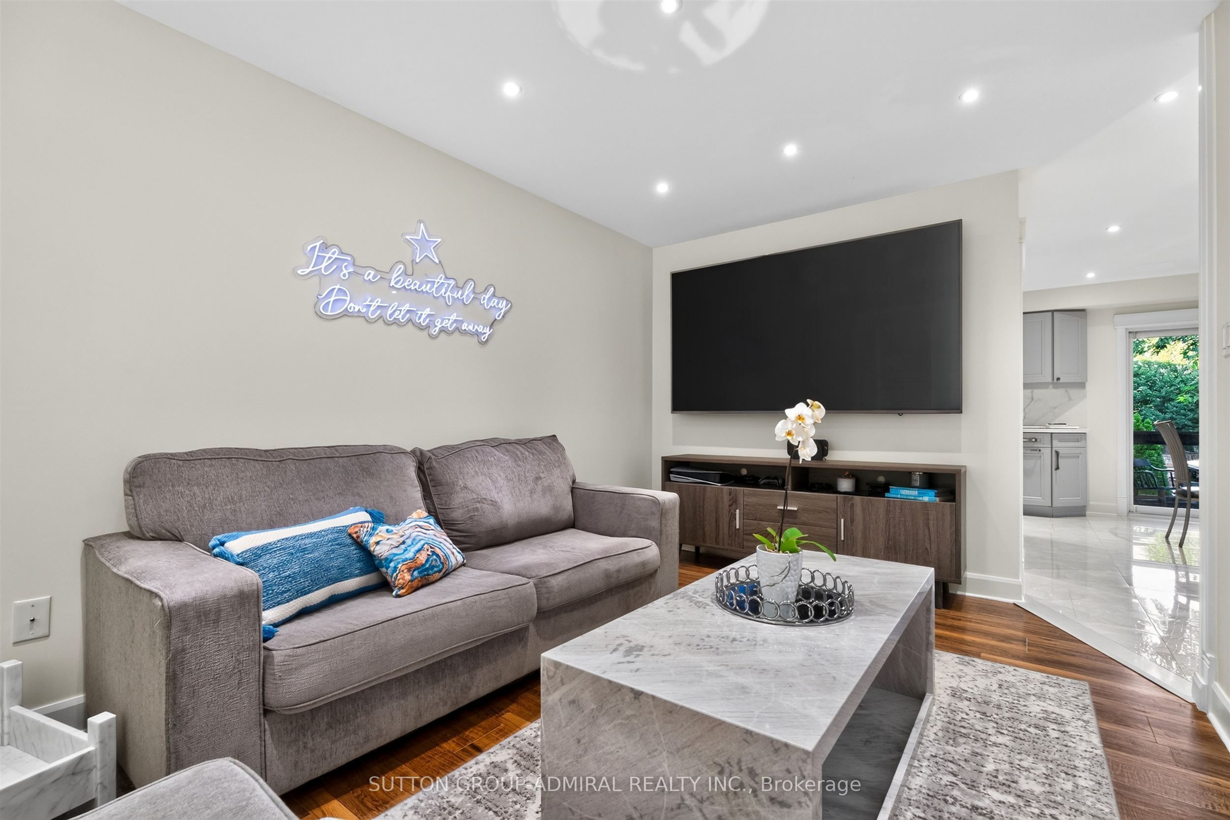 91 Ozner Court Property Photo 10