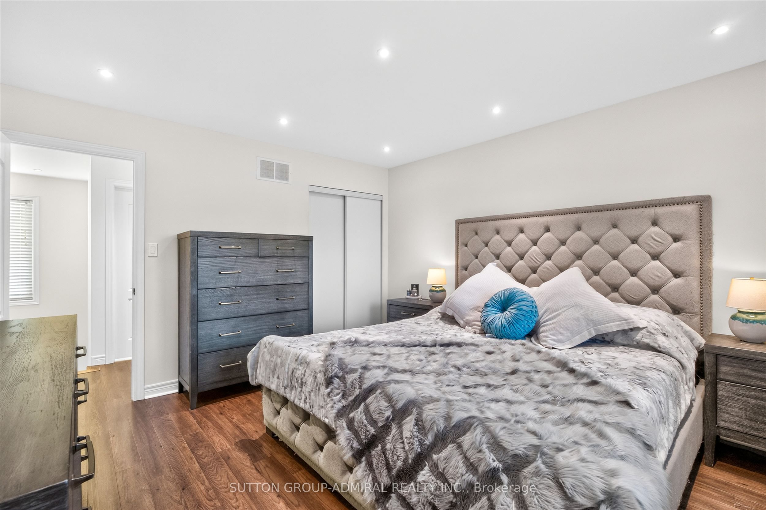 91 Ozner Court Property Photo 23