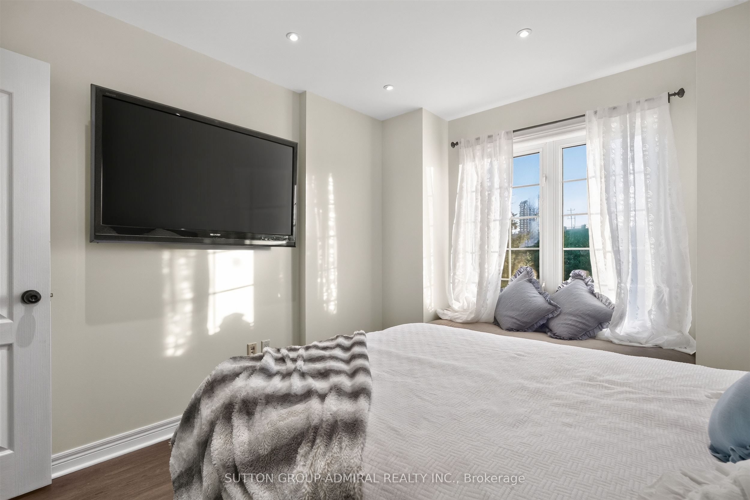 91 Ozner Court Property Photo 26