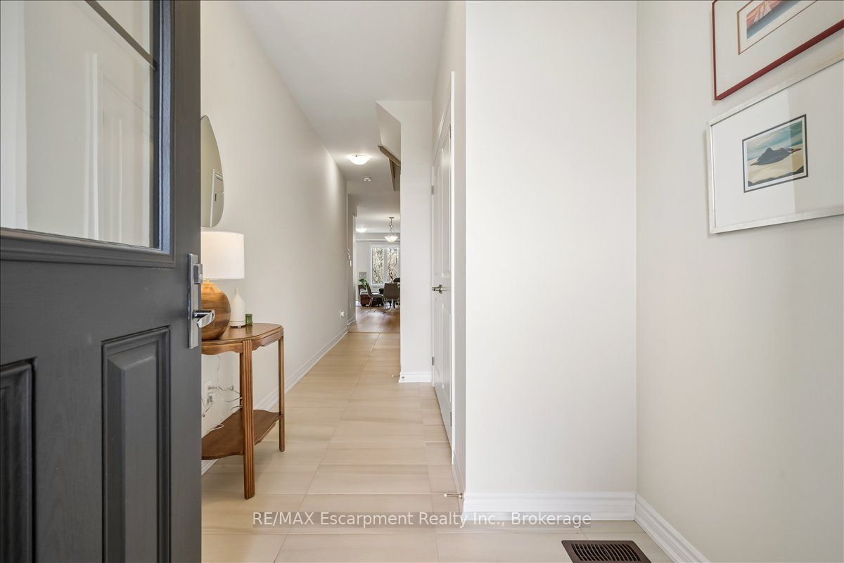 2092 Ellerston Common Property Photo 5
