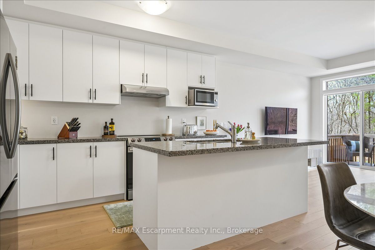 2092 Ellerston Common Property Photo 11