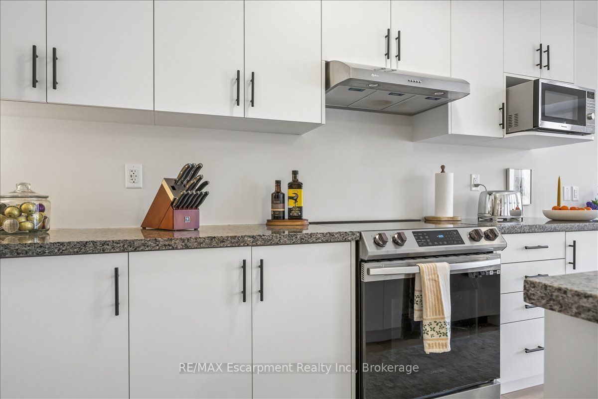2092 Ellerston Common Property Photo 15