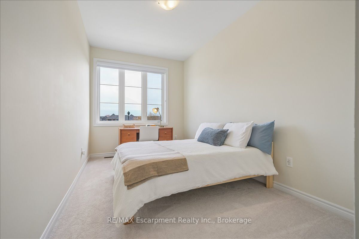 2092 Ellerston Common Property Photo 28
