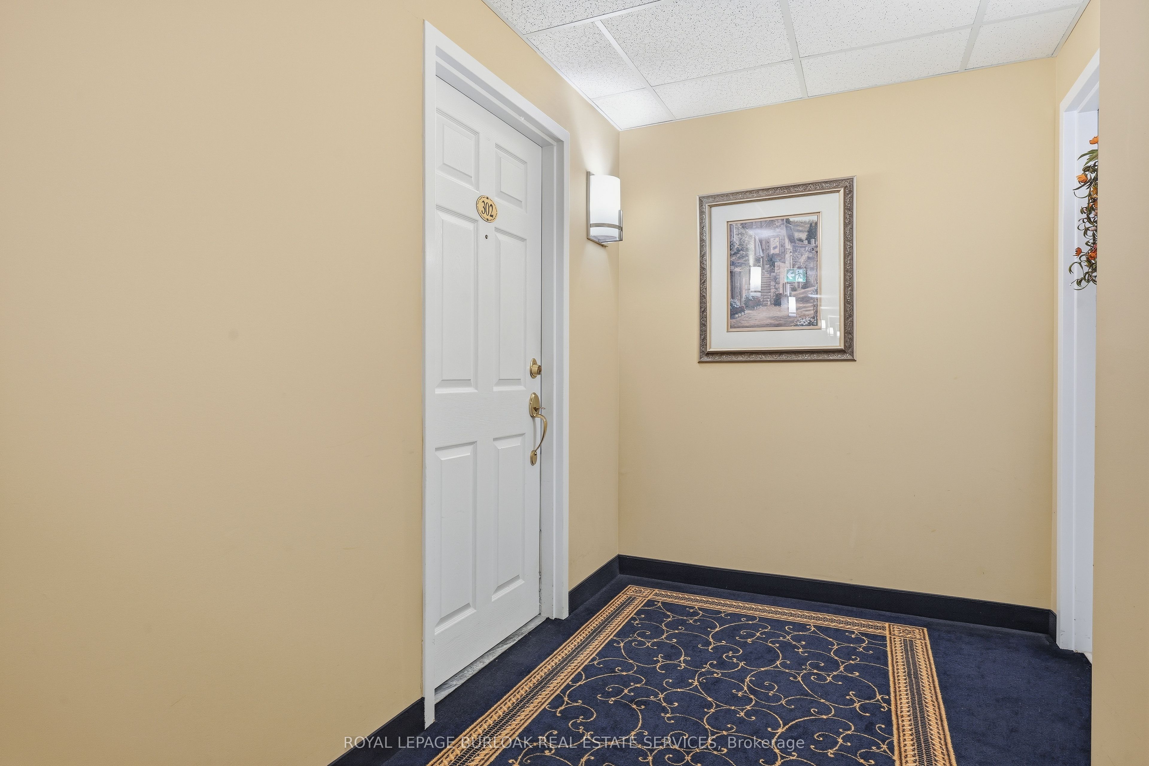 216a Plains Road W 302 Property Photo 3