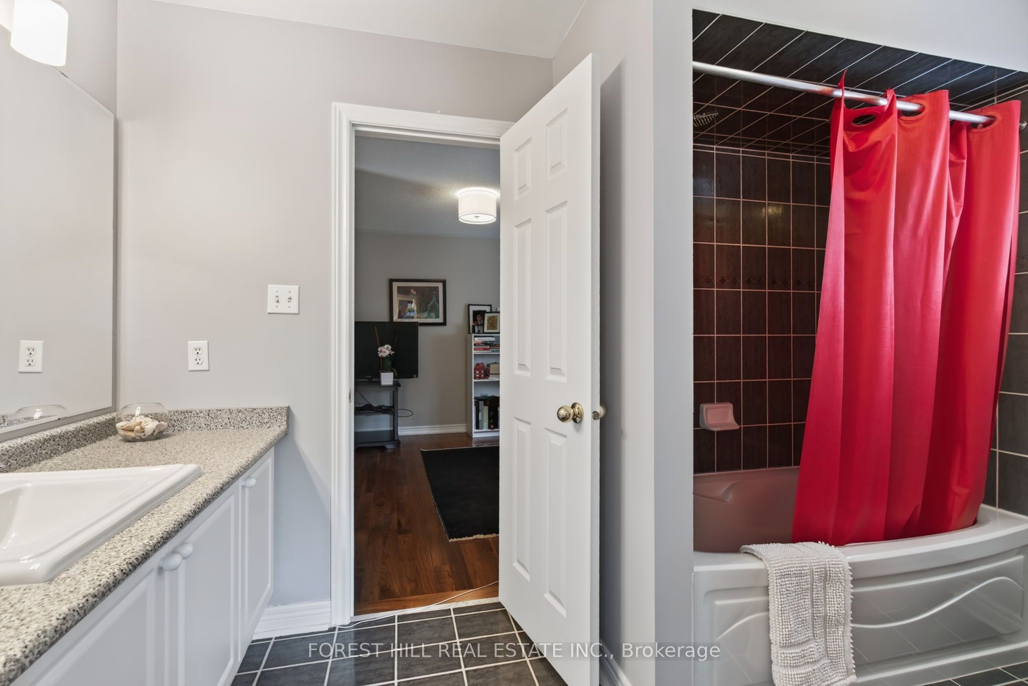 2123 Summer Heights Trail Property Photo 28
