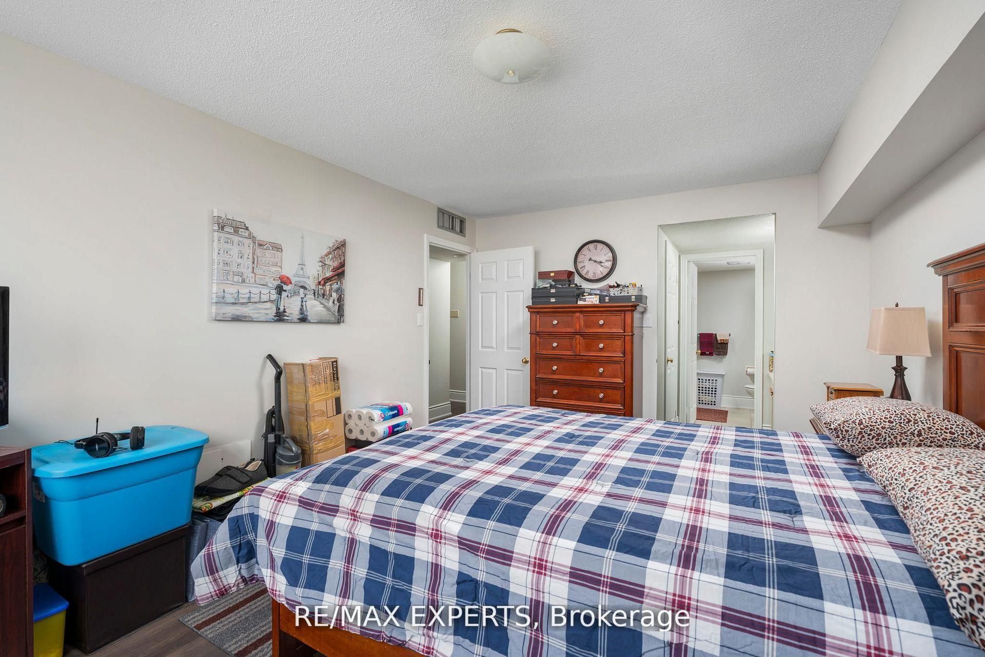 40 Richview Road 1103 Property Photo 25