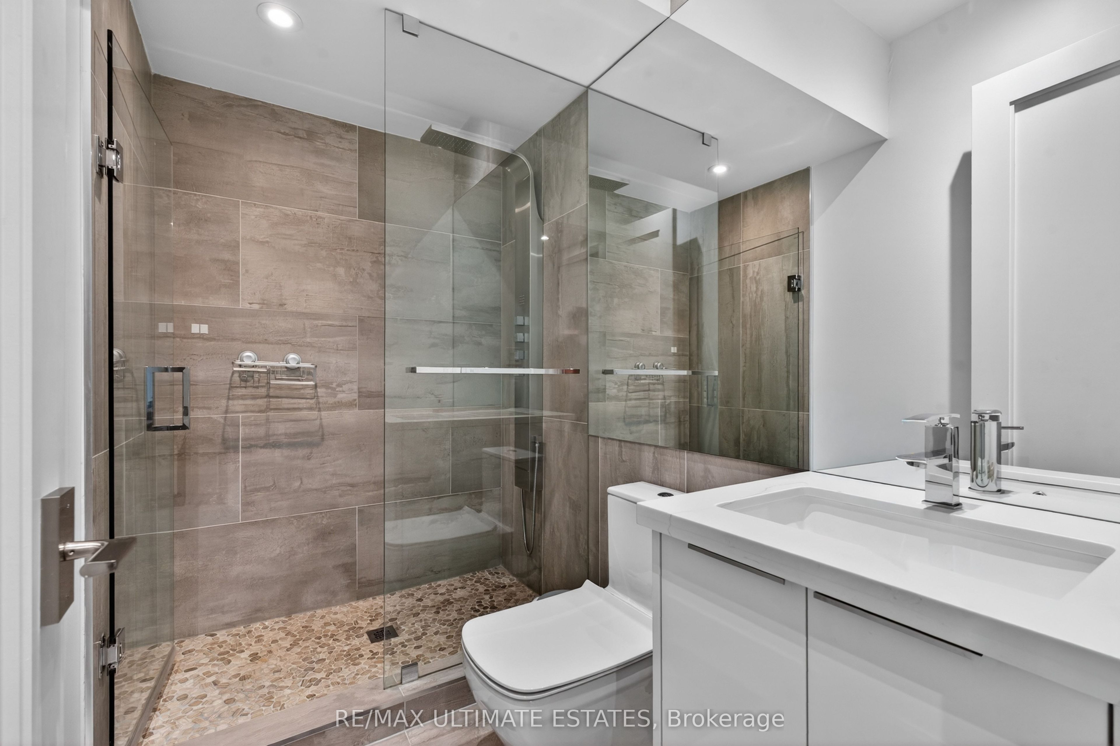 48 Cornelius Parkway Property Photo 22