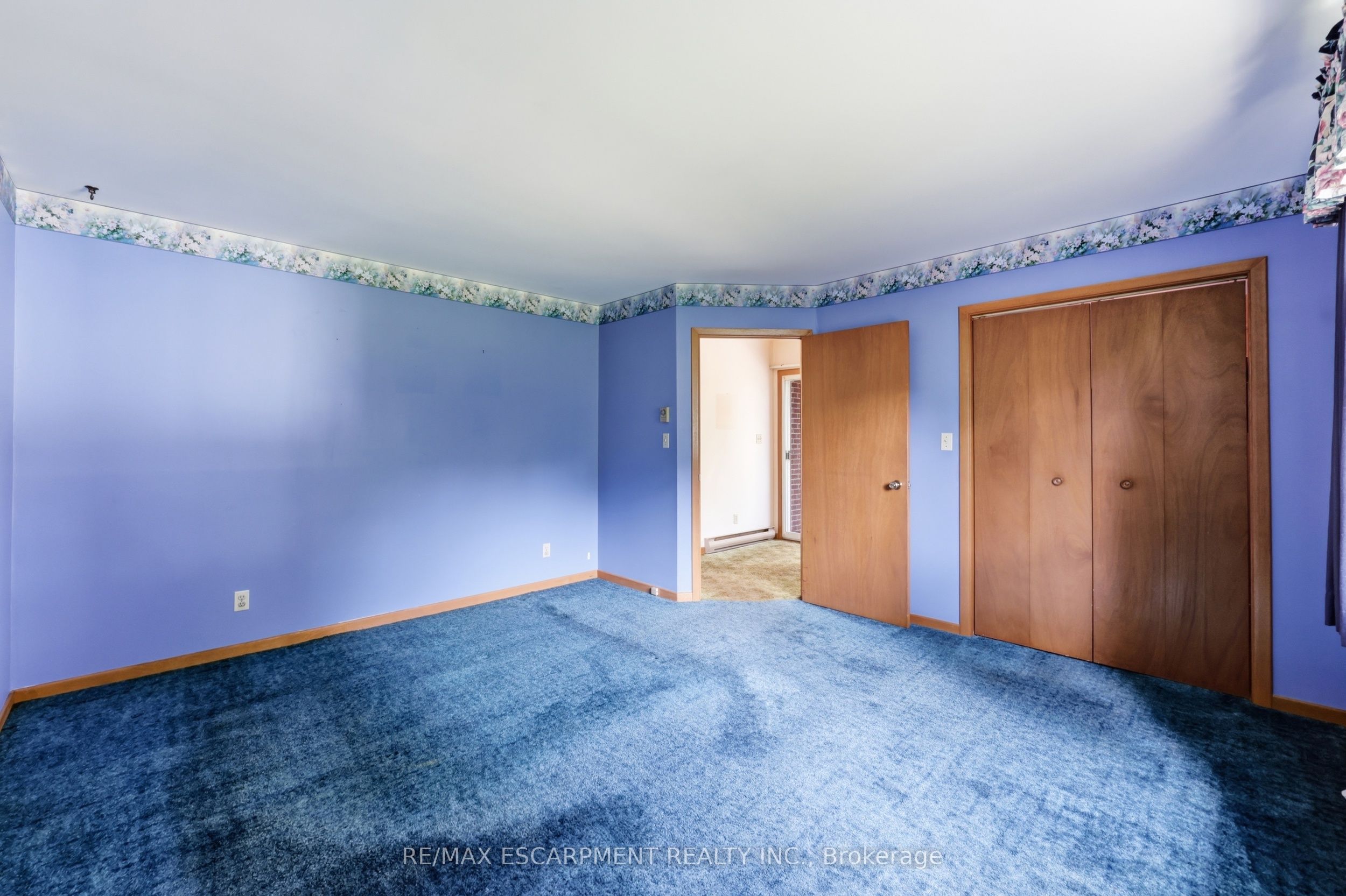 522 Enfield Road Property Photo 17