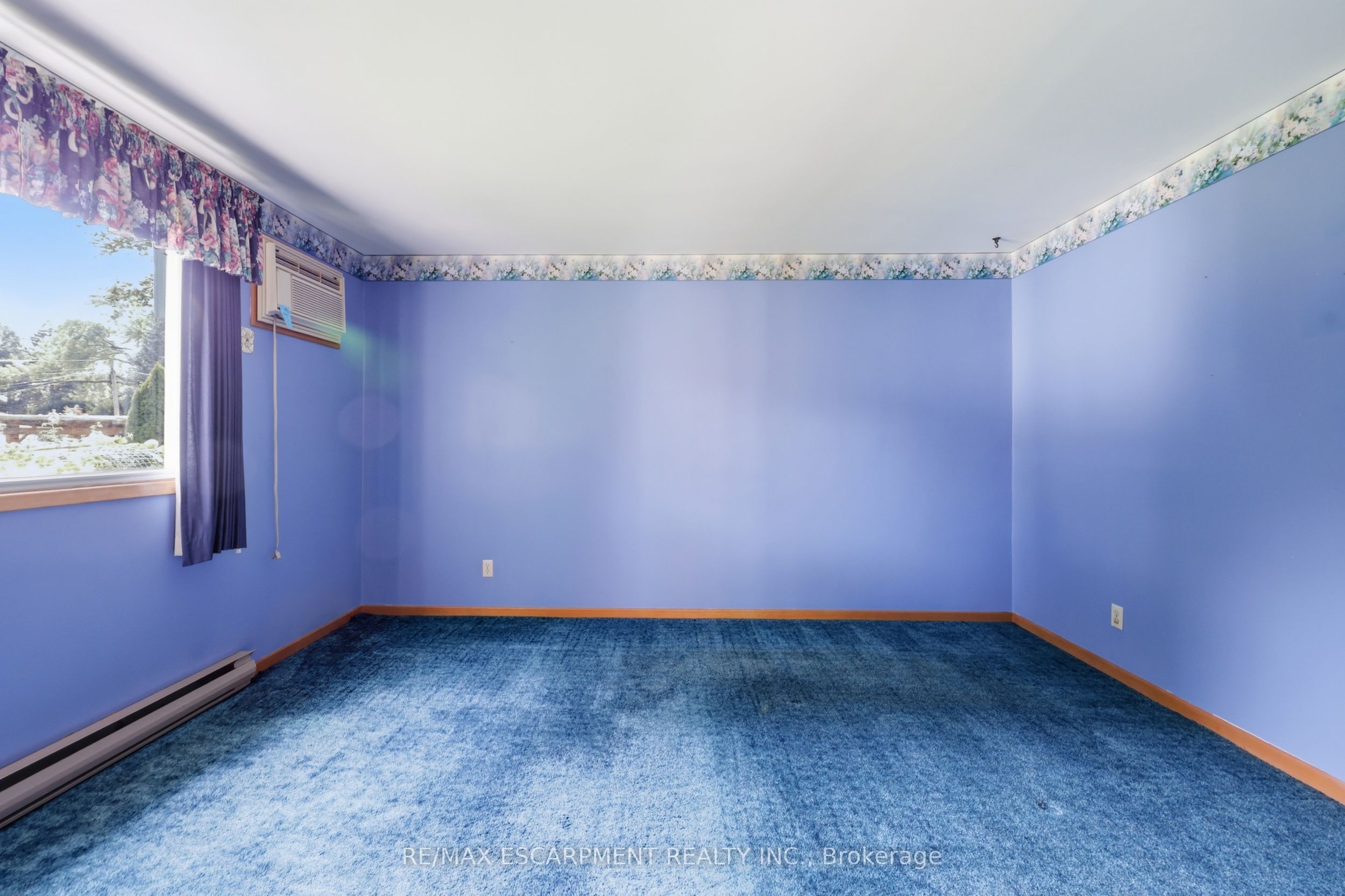522 Enfield Road Property Photo 18