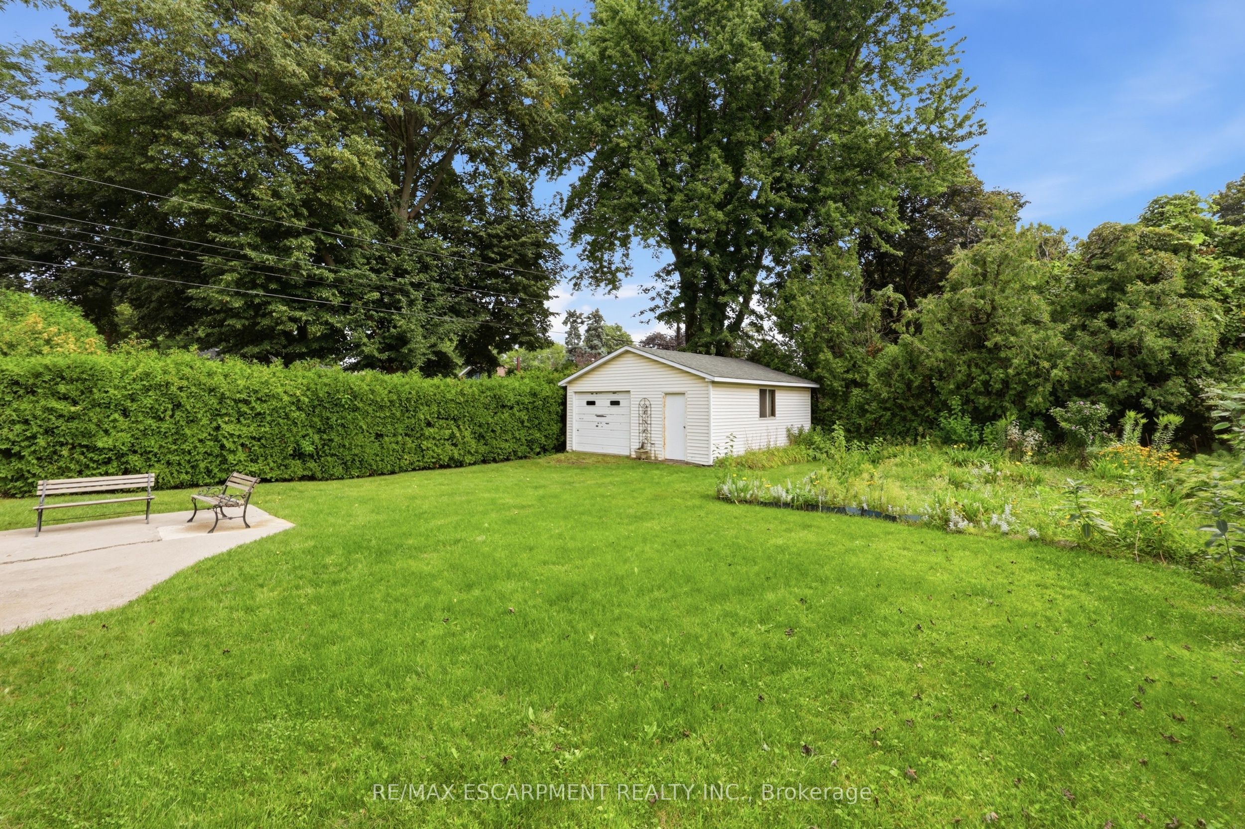 522 Enfield Road Property Photo 26