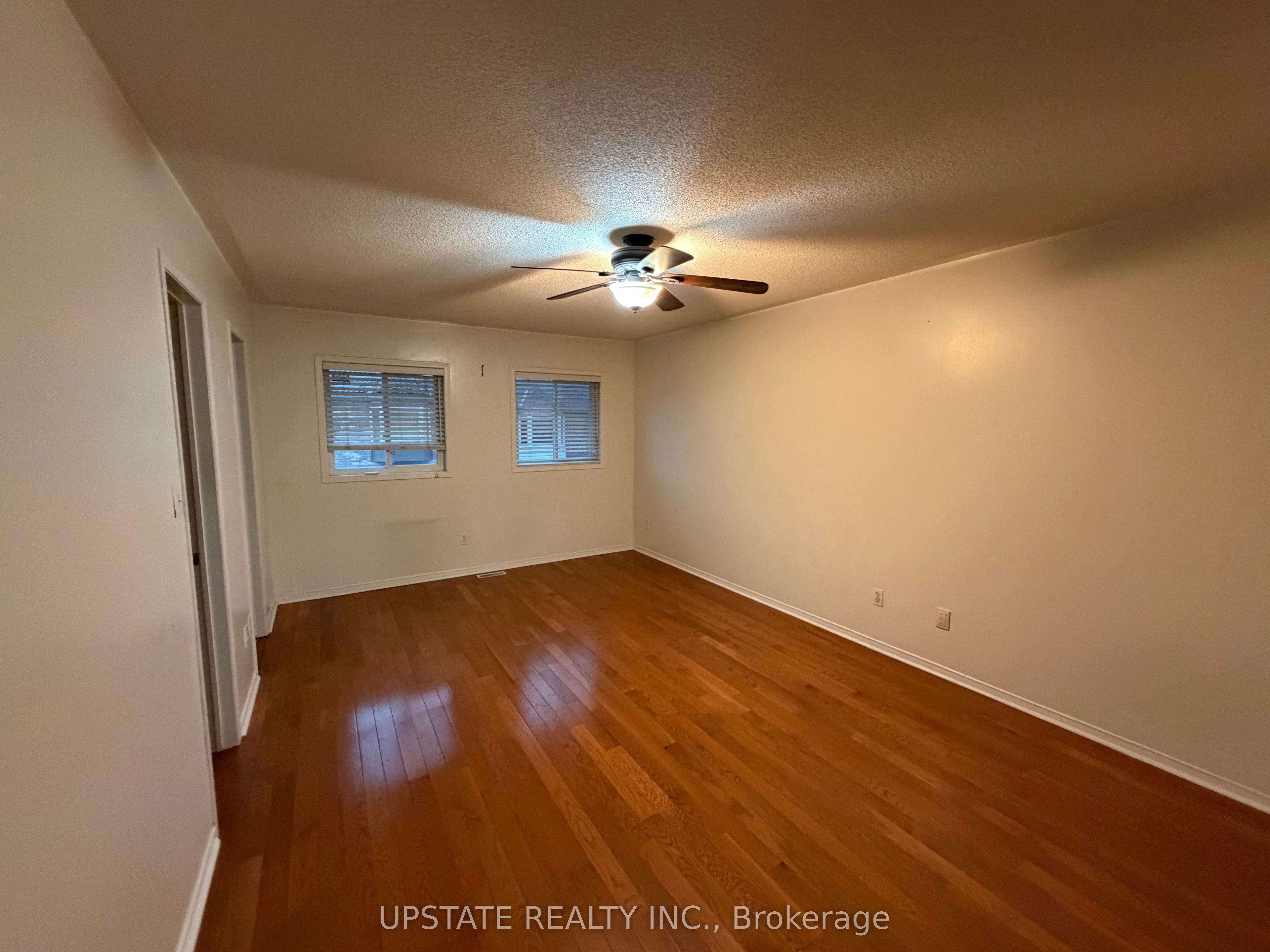 56 Luella Crescent Property Photo 11