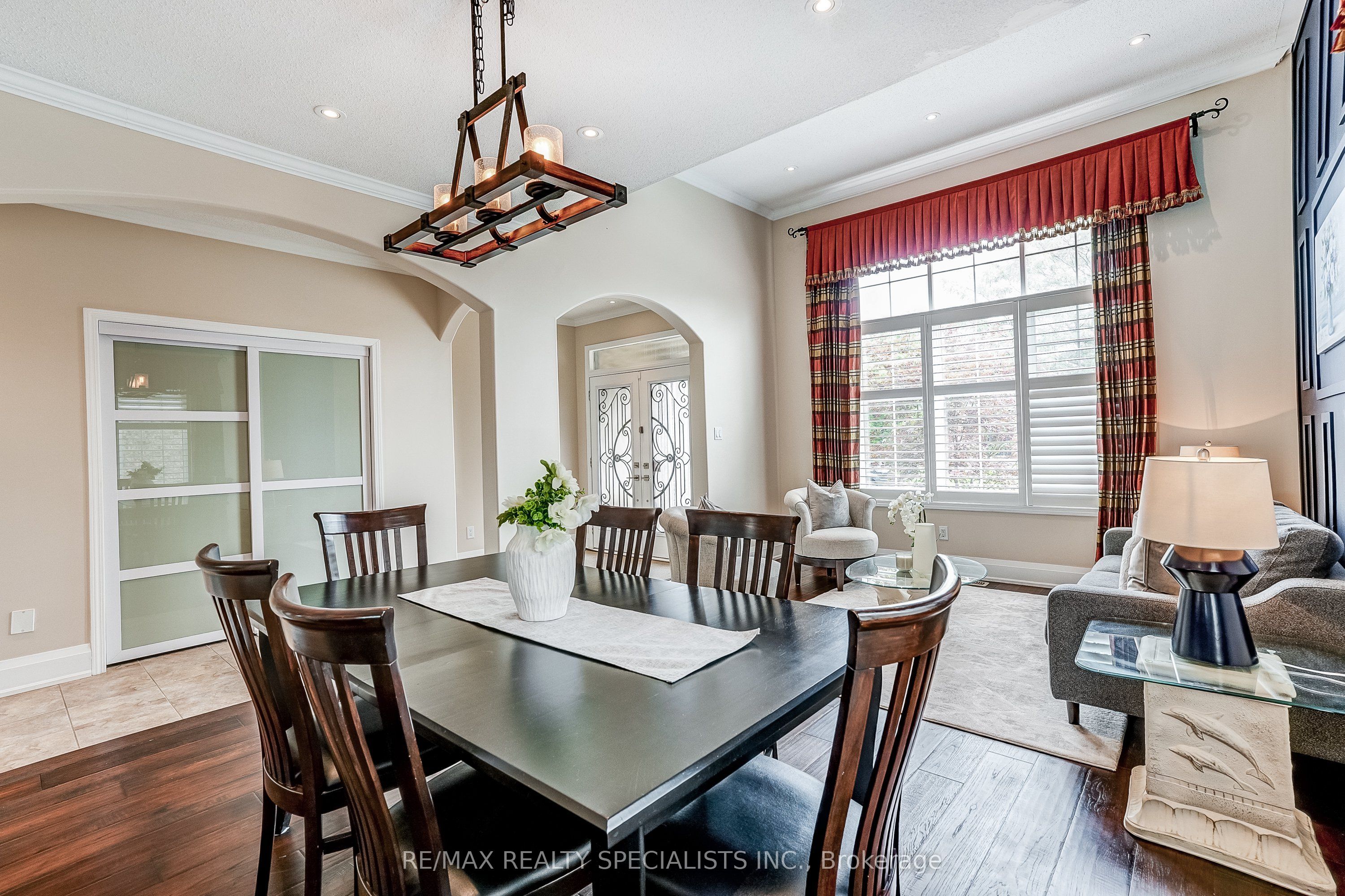 496 Cusick Circle Property Photo 10