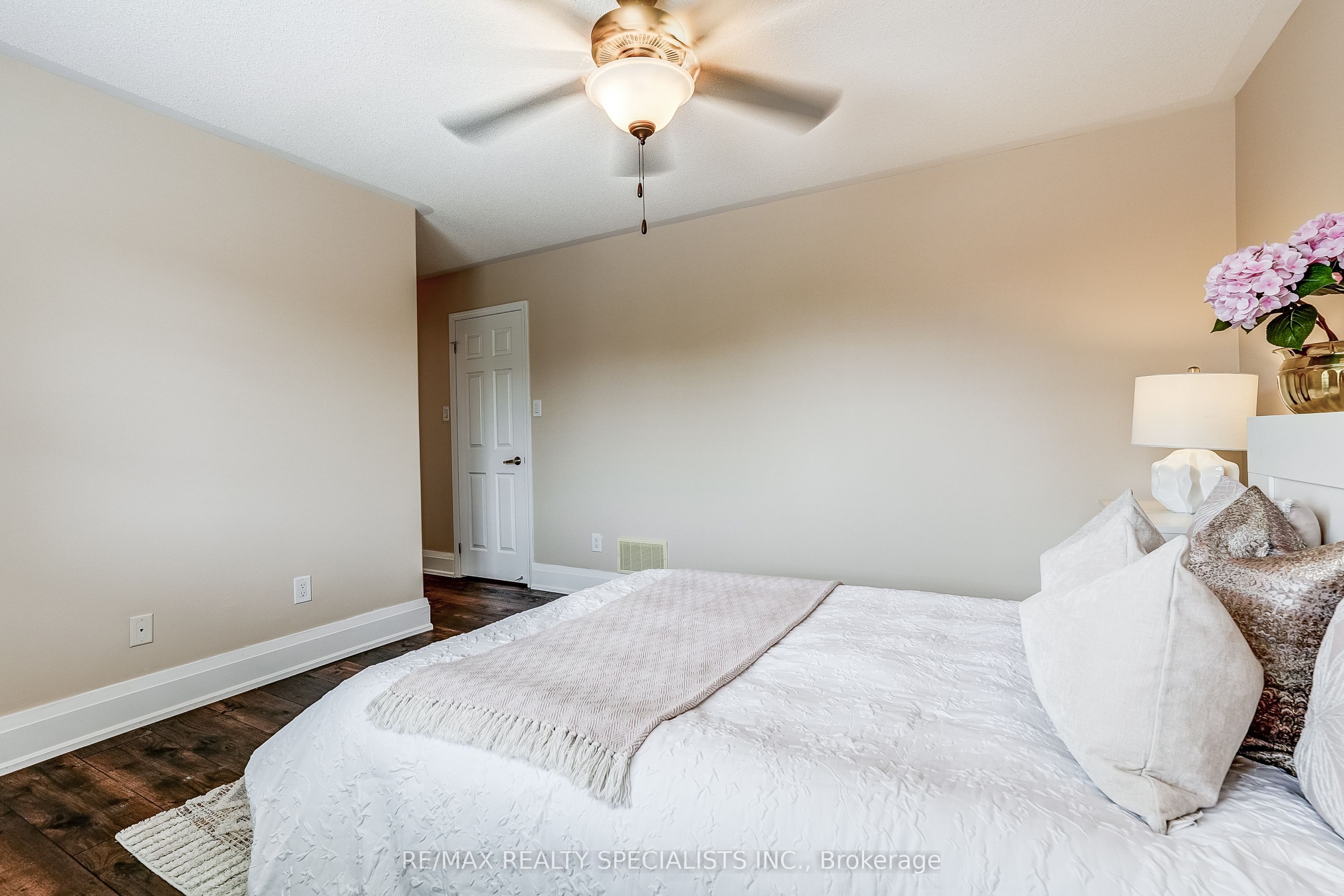 496 Cusick Circle Property Photo 30