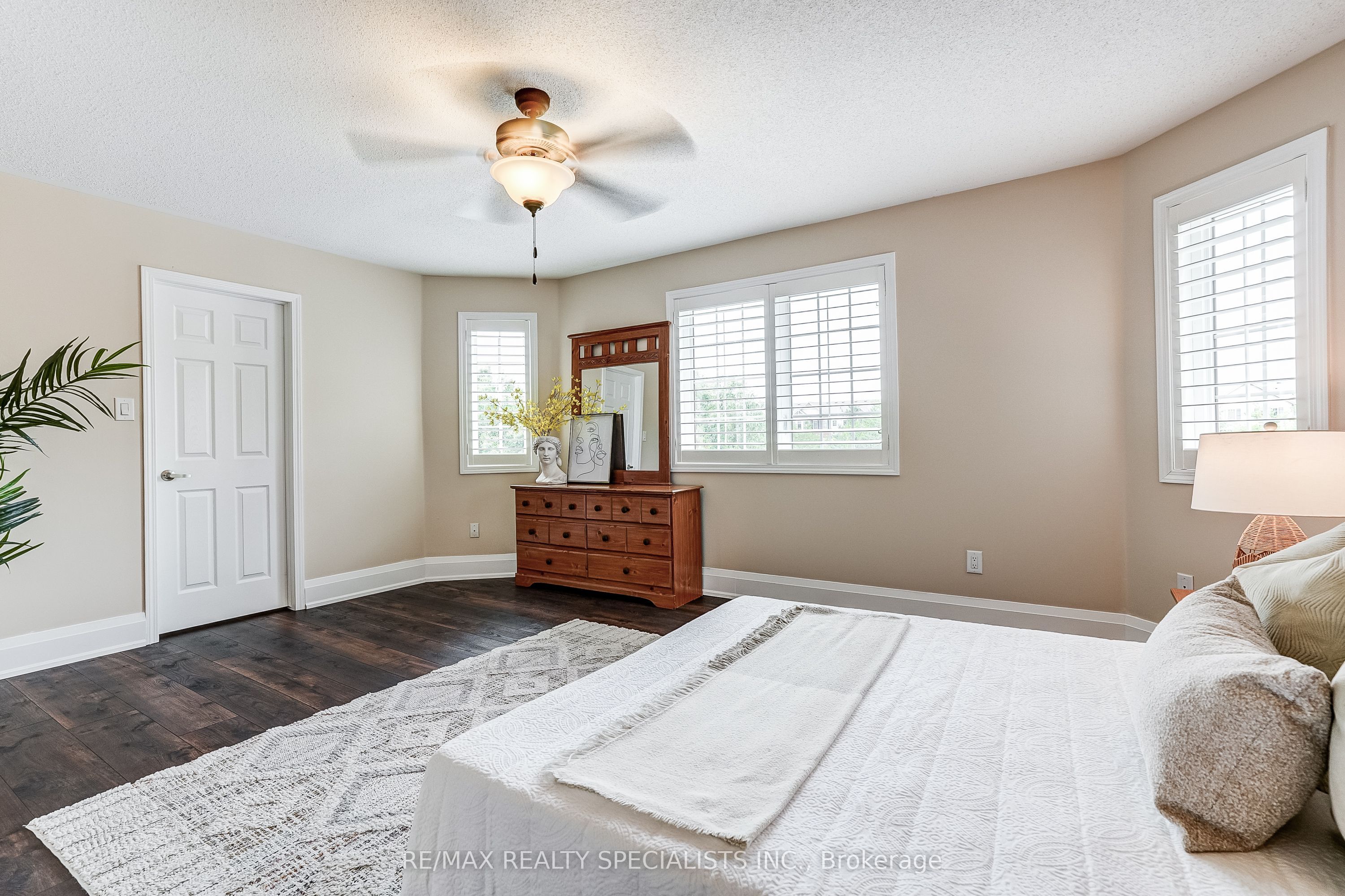 496 Cusick Circle Property Photo 37