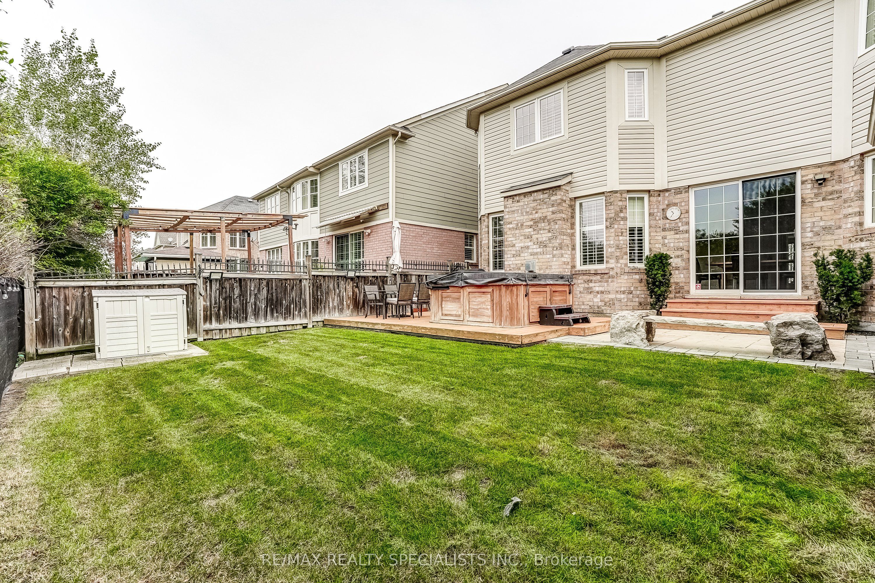 496 Cusick Circle Property Photo 44