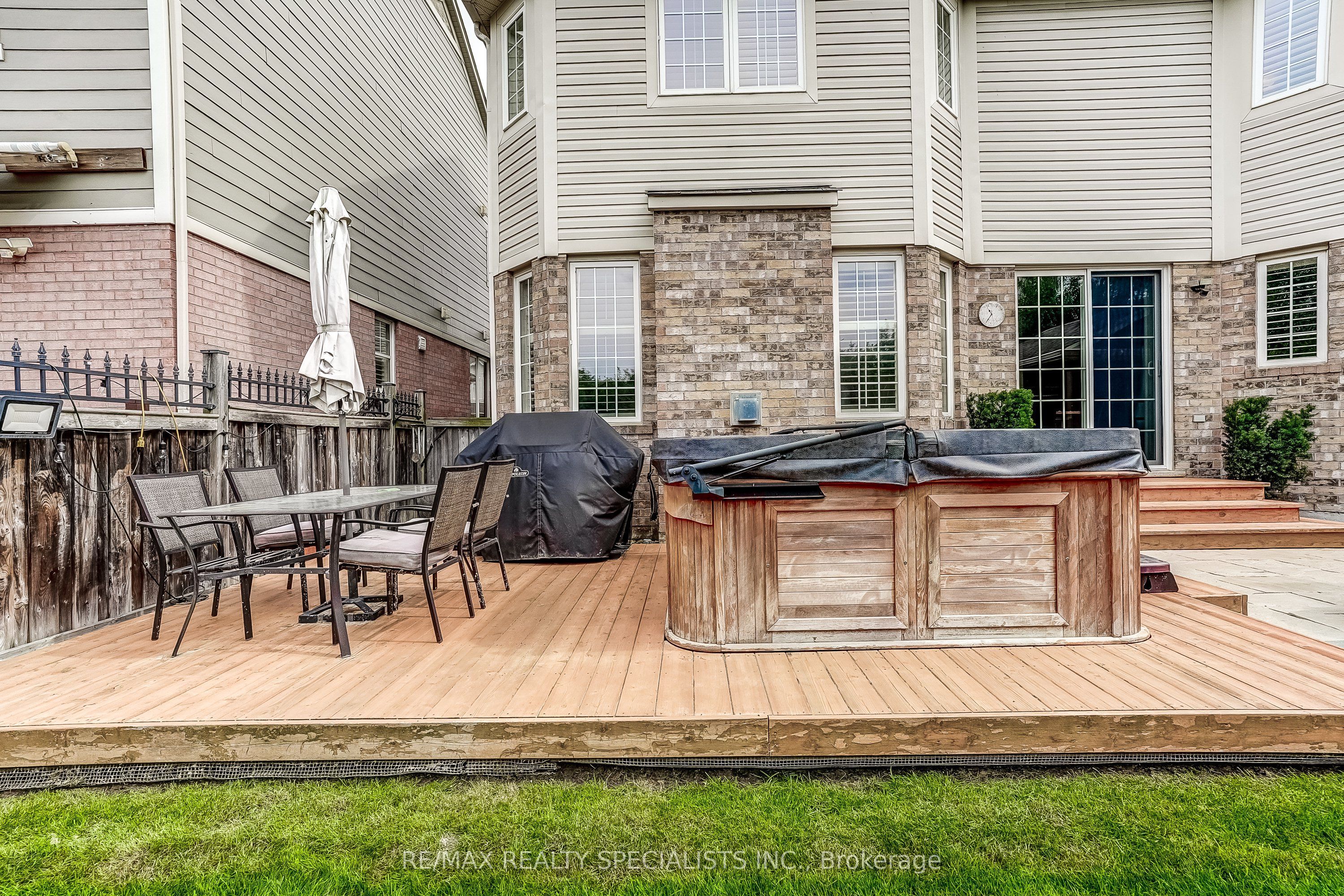 496 Cusick Circle Property Photo 46