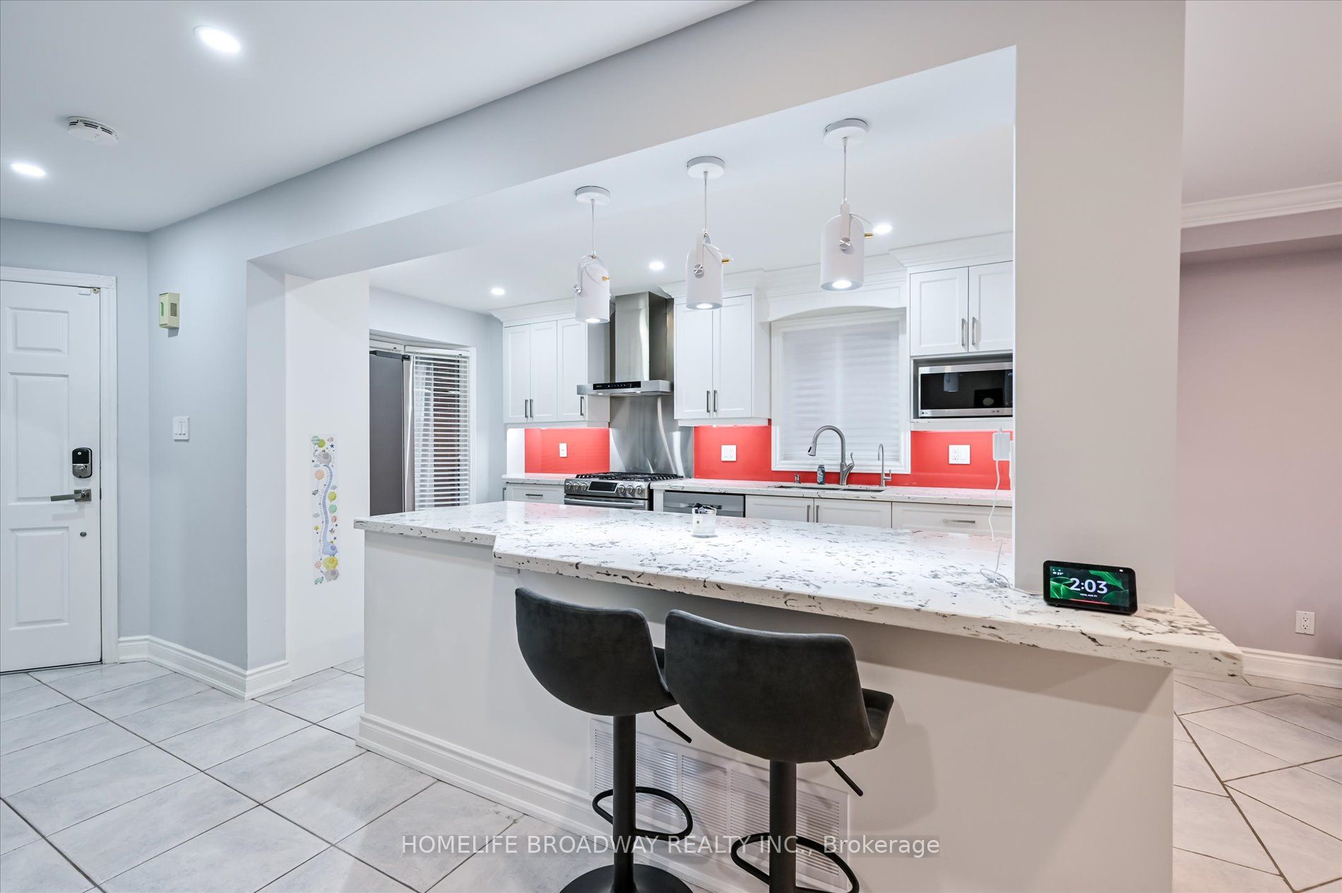5532 Bourget Drive Property Photo 11