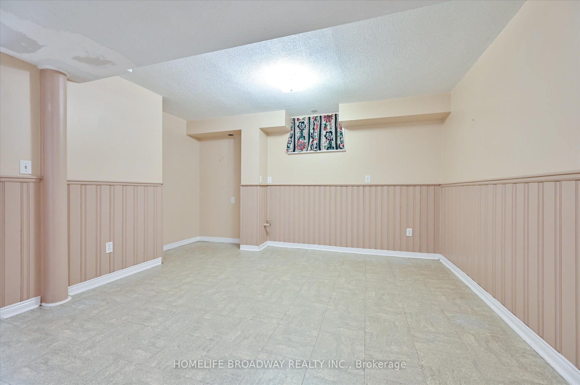 5532 Bourget Drive Property Photo 26