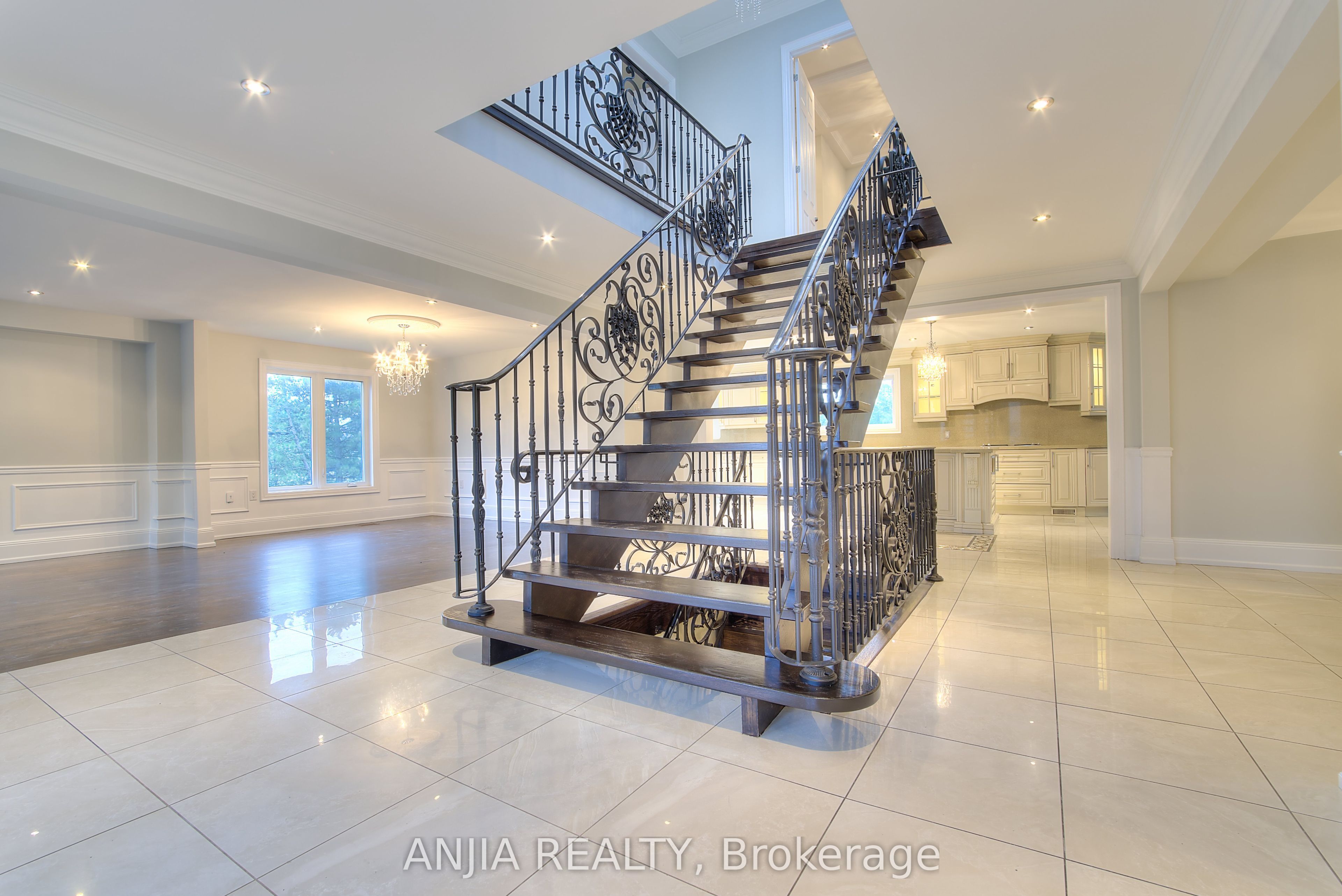 44 Bellini Avenue Property Photo 3