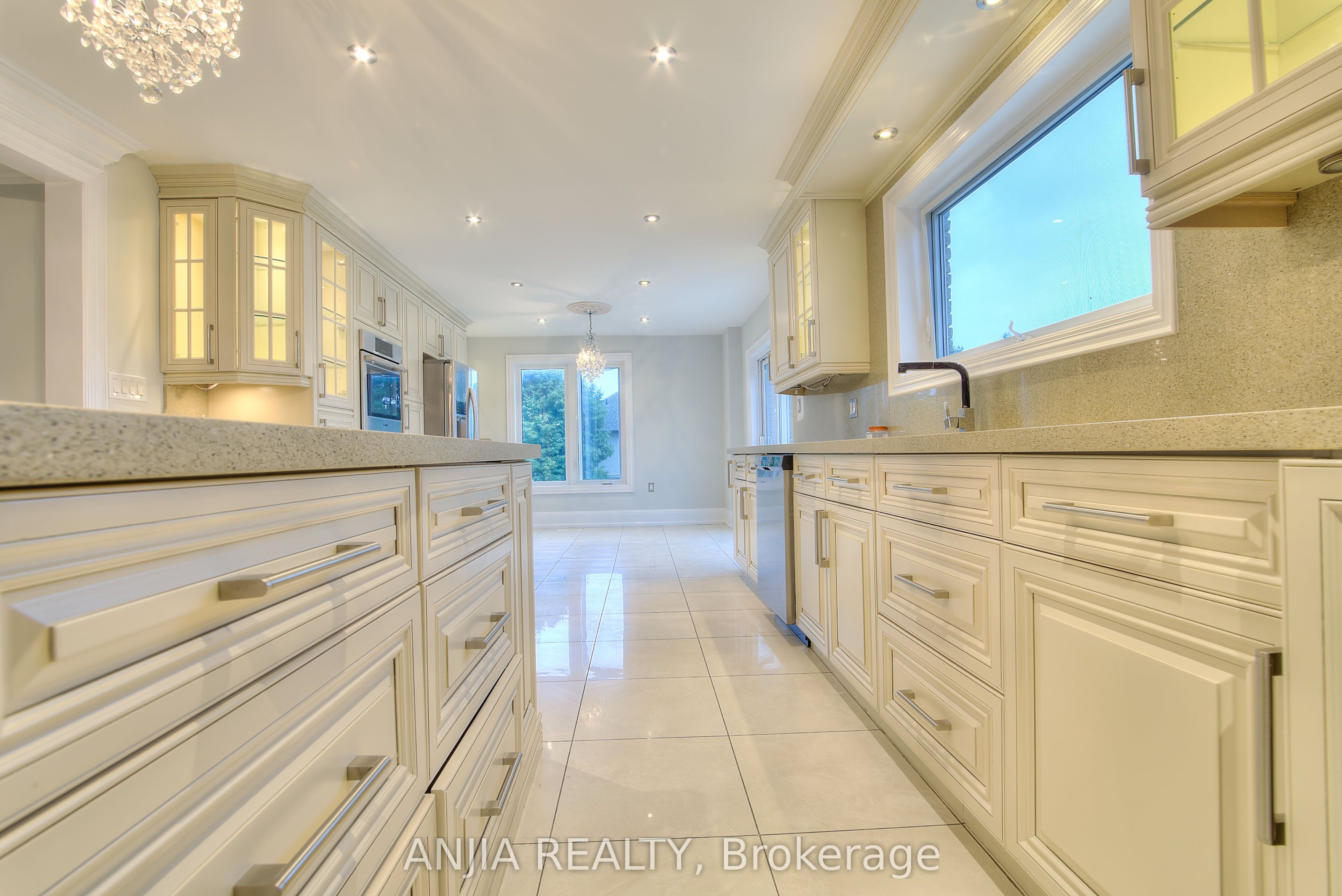 44 Bellini Avenue Property Photo 7