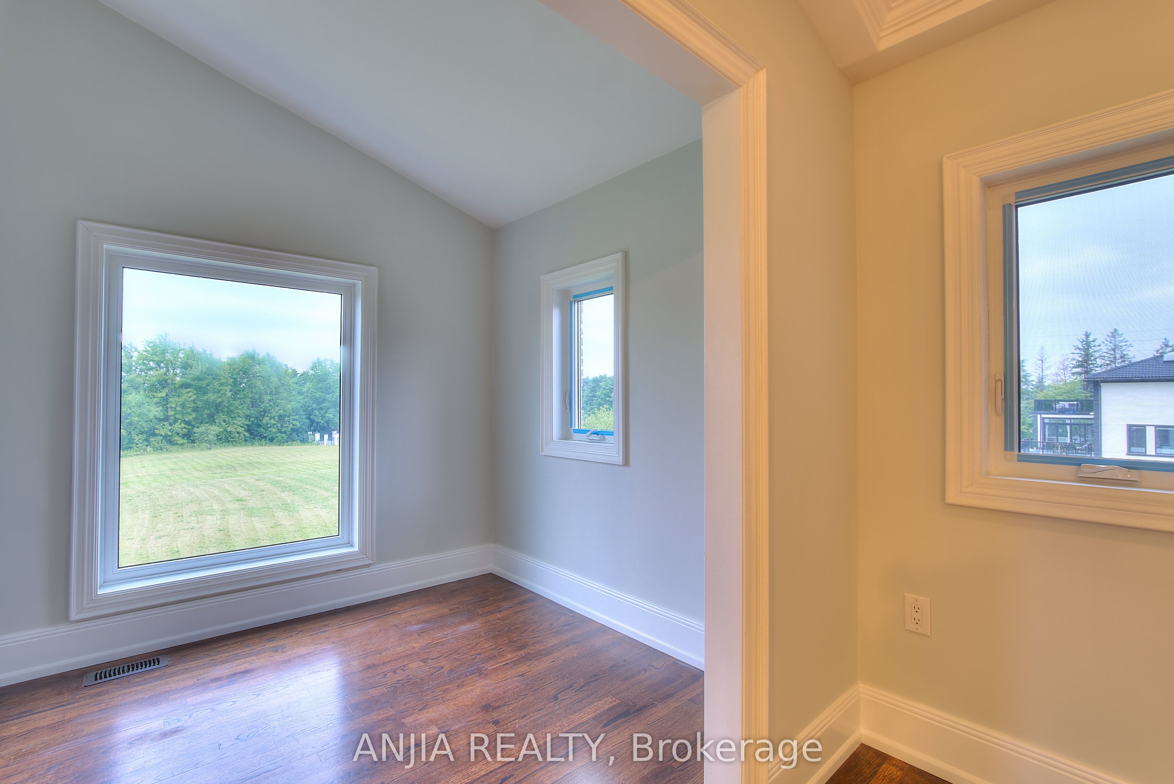 44 Bellini Avenue Property Photo 15