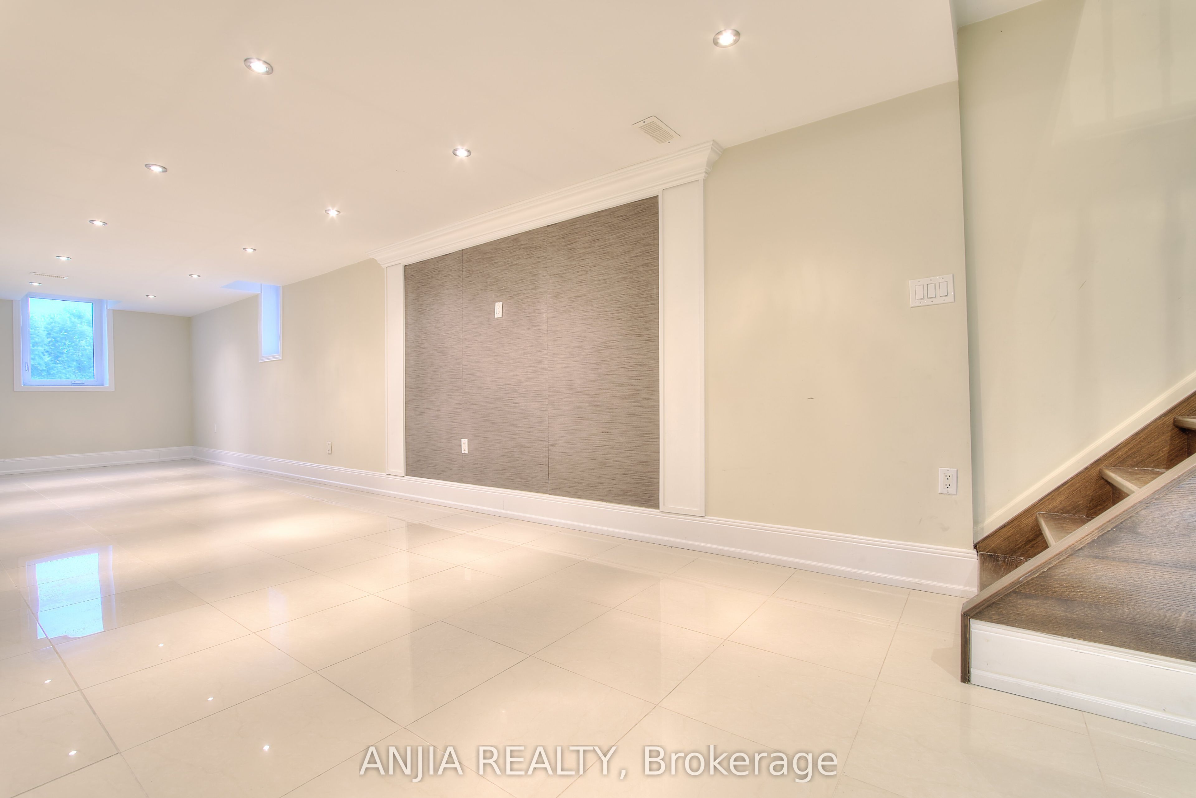 44 Bellini Avenue Property Photo 24