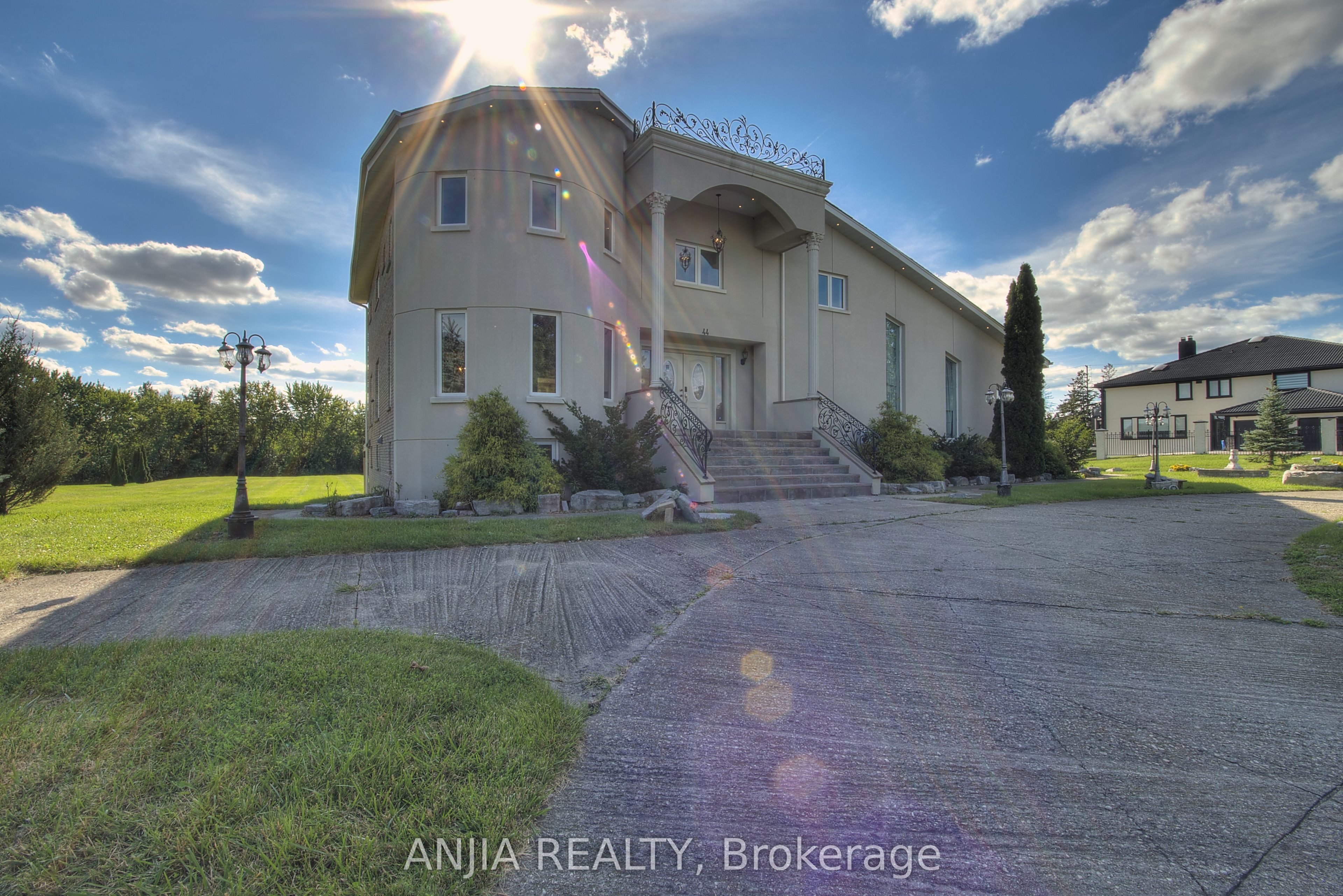 44 Bellini Avenue Property Photo 41