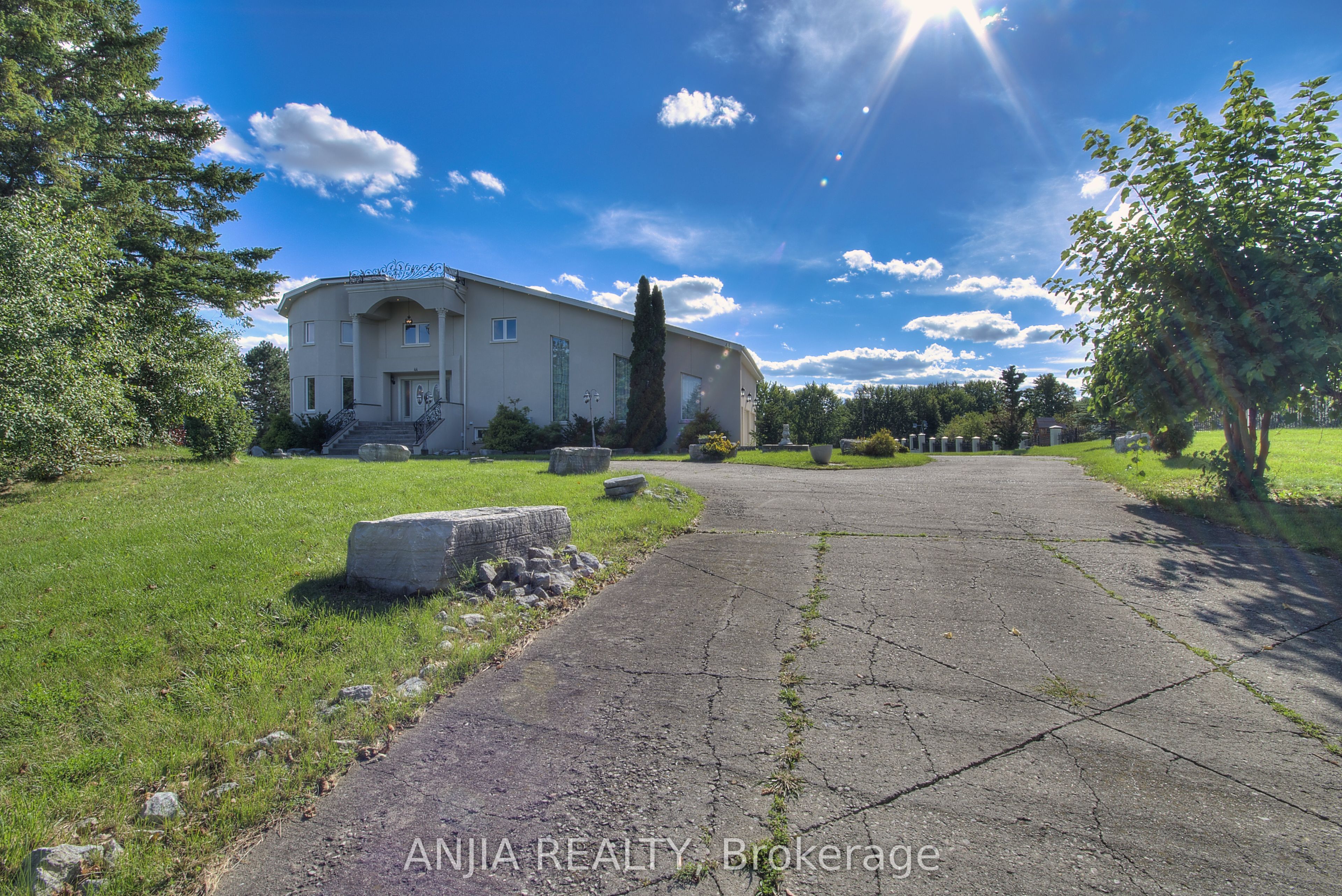 44 Bellini Avenue Property Photo 43
