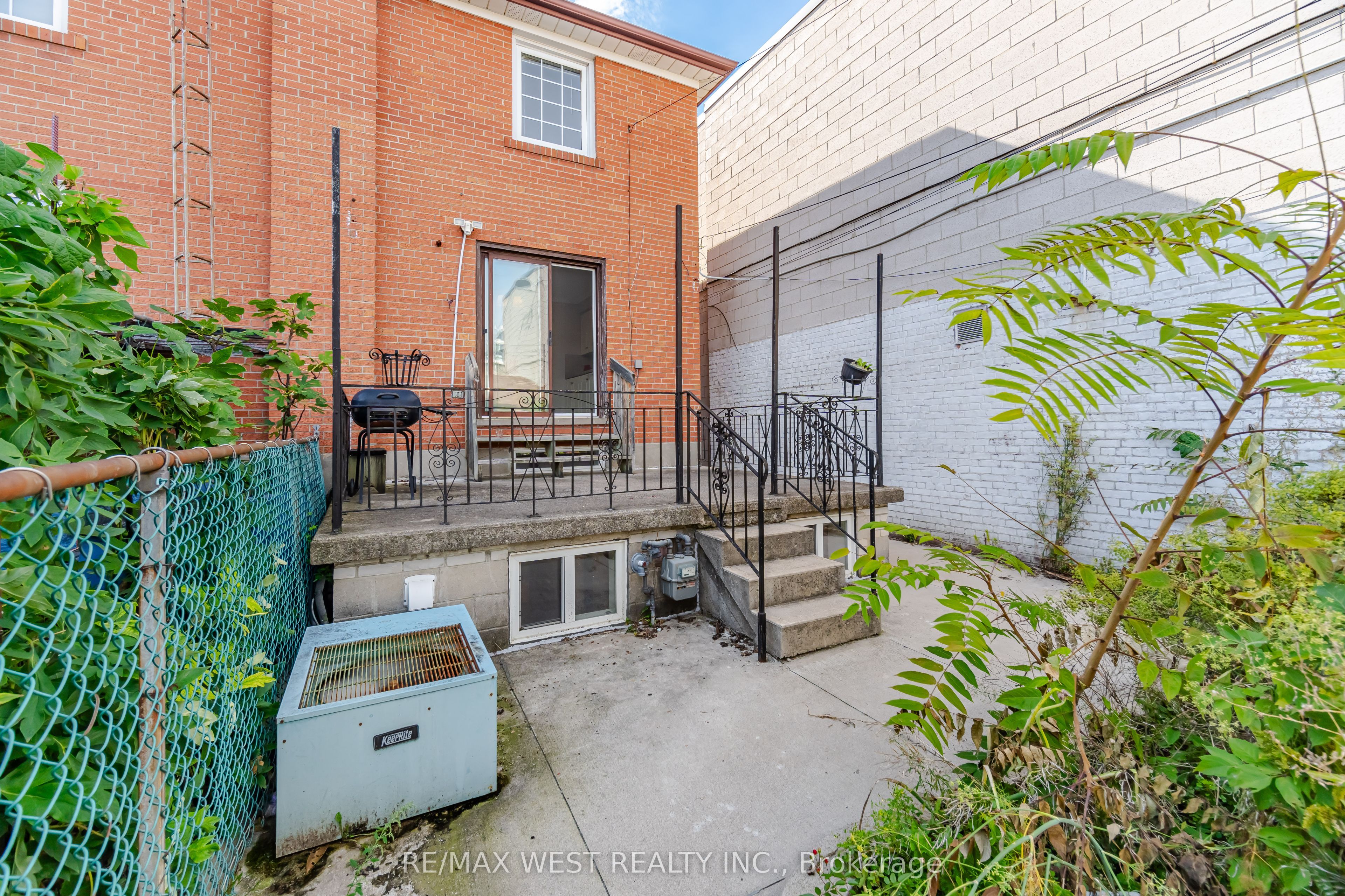 603 Concord Avenue Property Photo 35