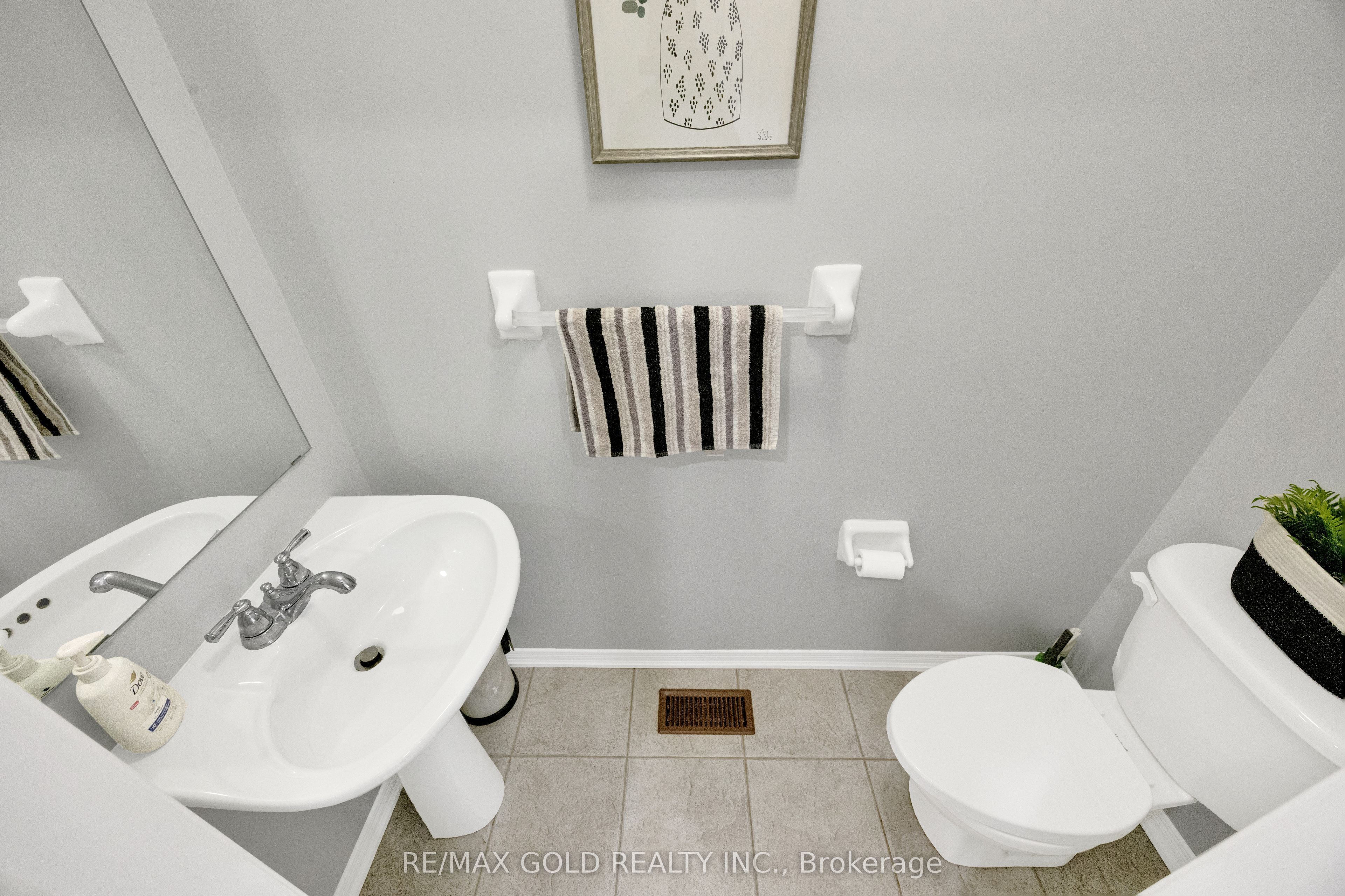 3 Marbleseed Crescent Property Photo 8