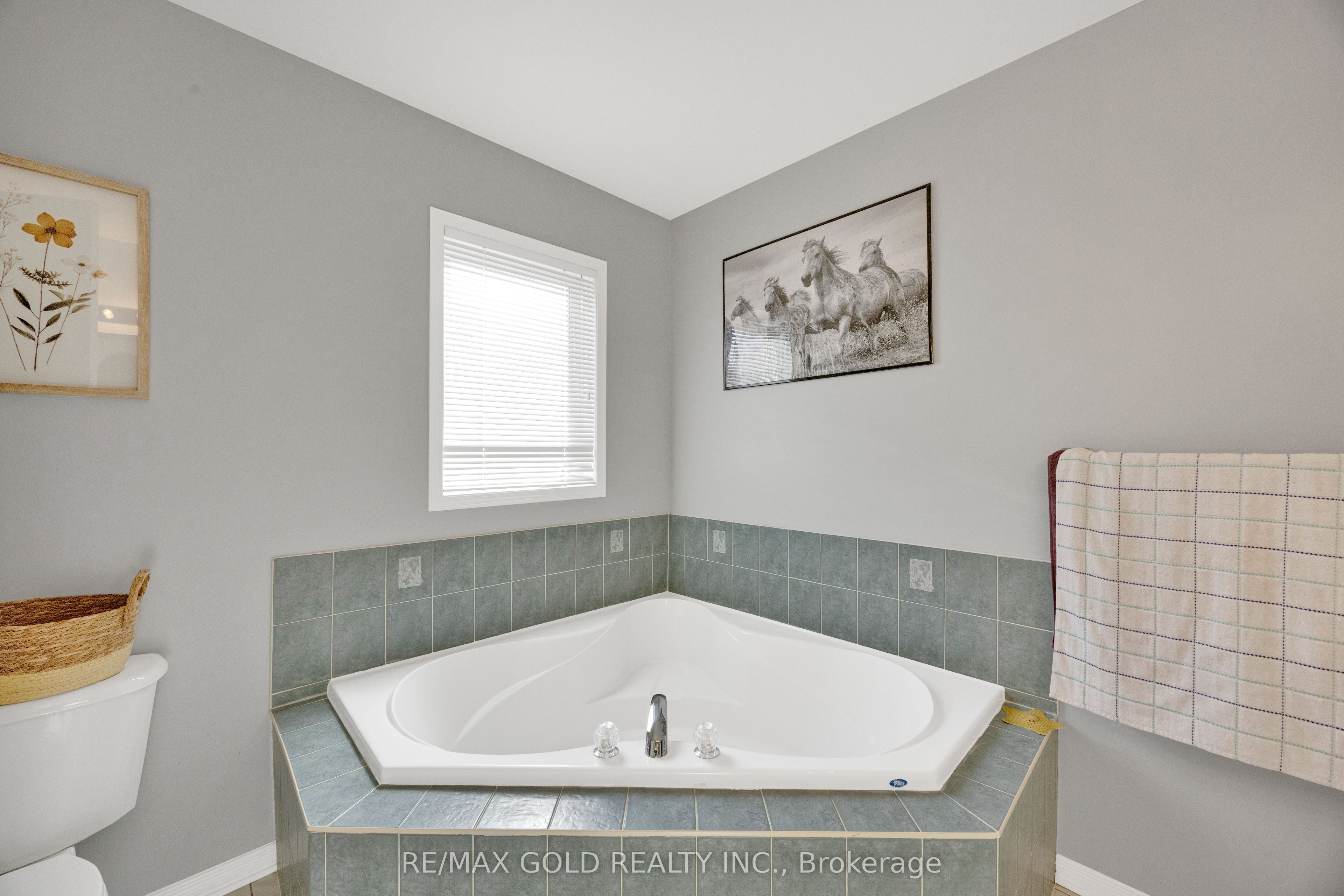 3 Marbleseed Crescent Property Photo 25