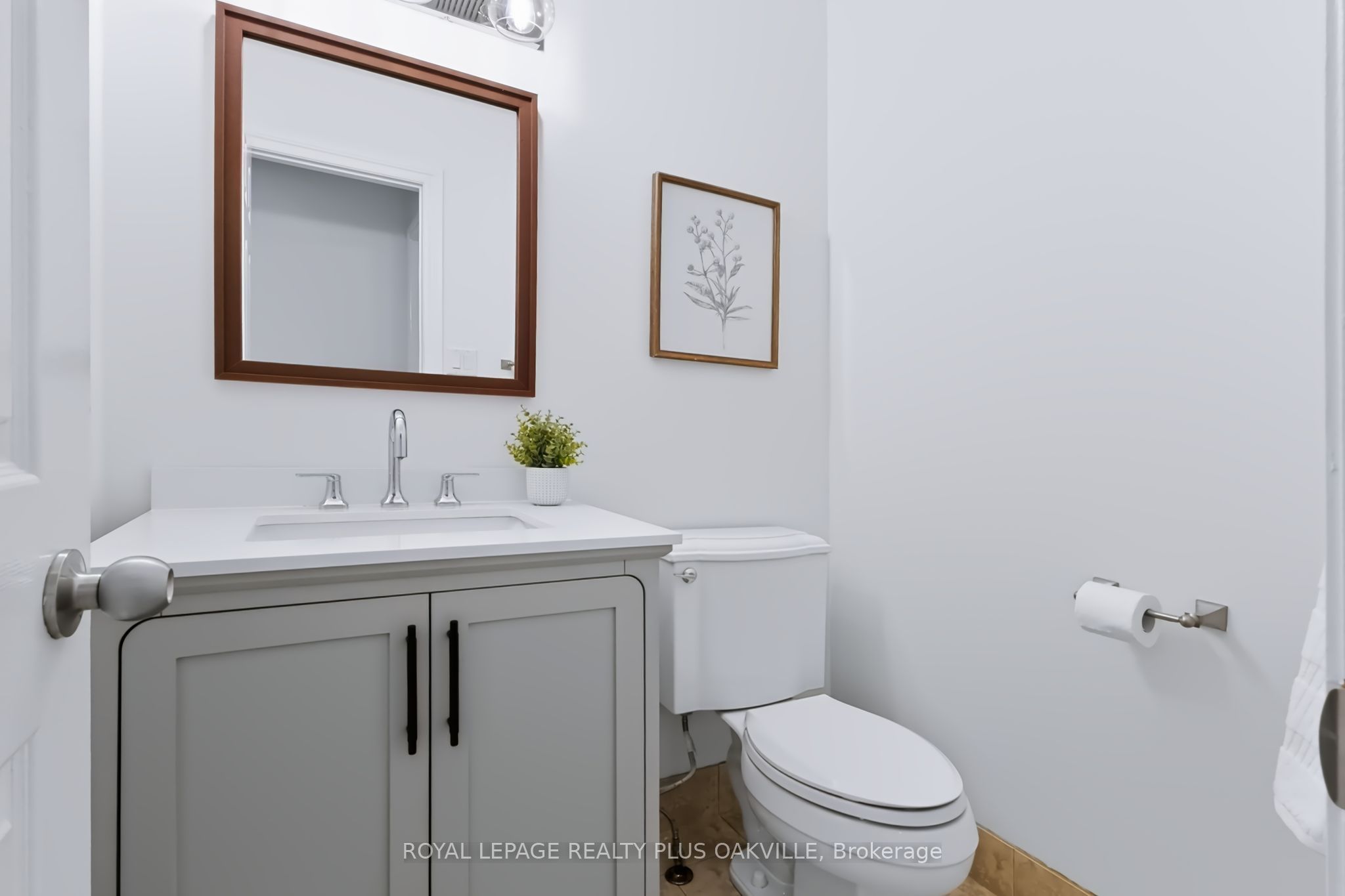 2097 Innkeeper Court Property Photo 25
