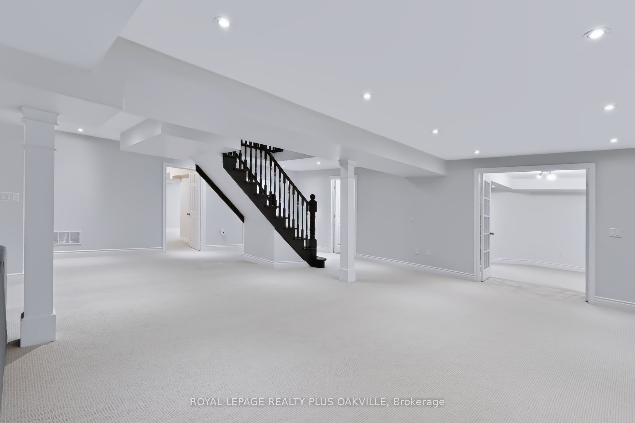 2097 Innkeeper Court Property Photo 43