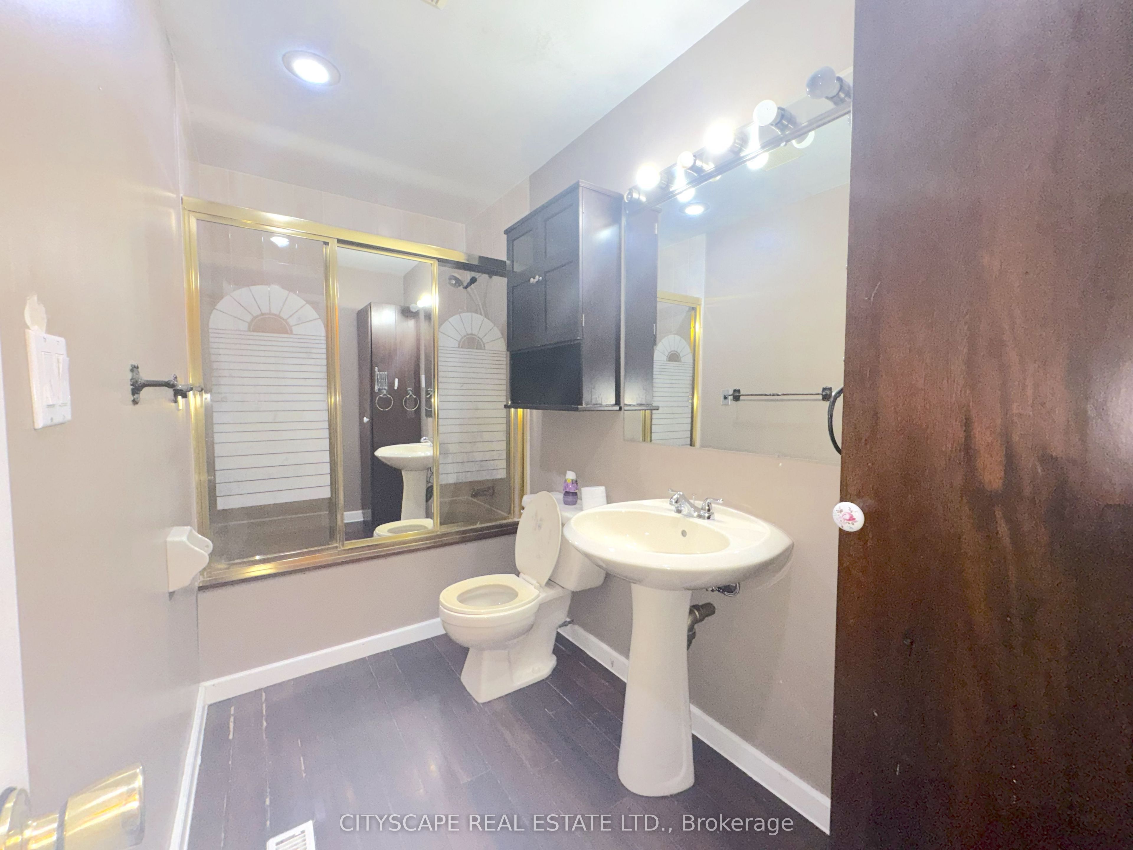 6087 Featherhead Crescent Property Photo 23