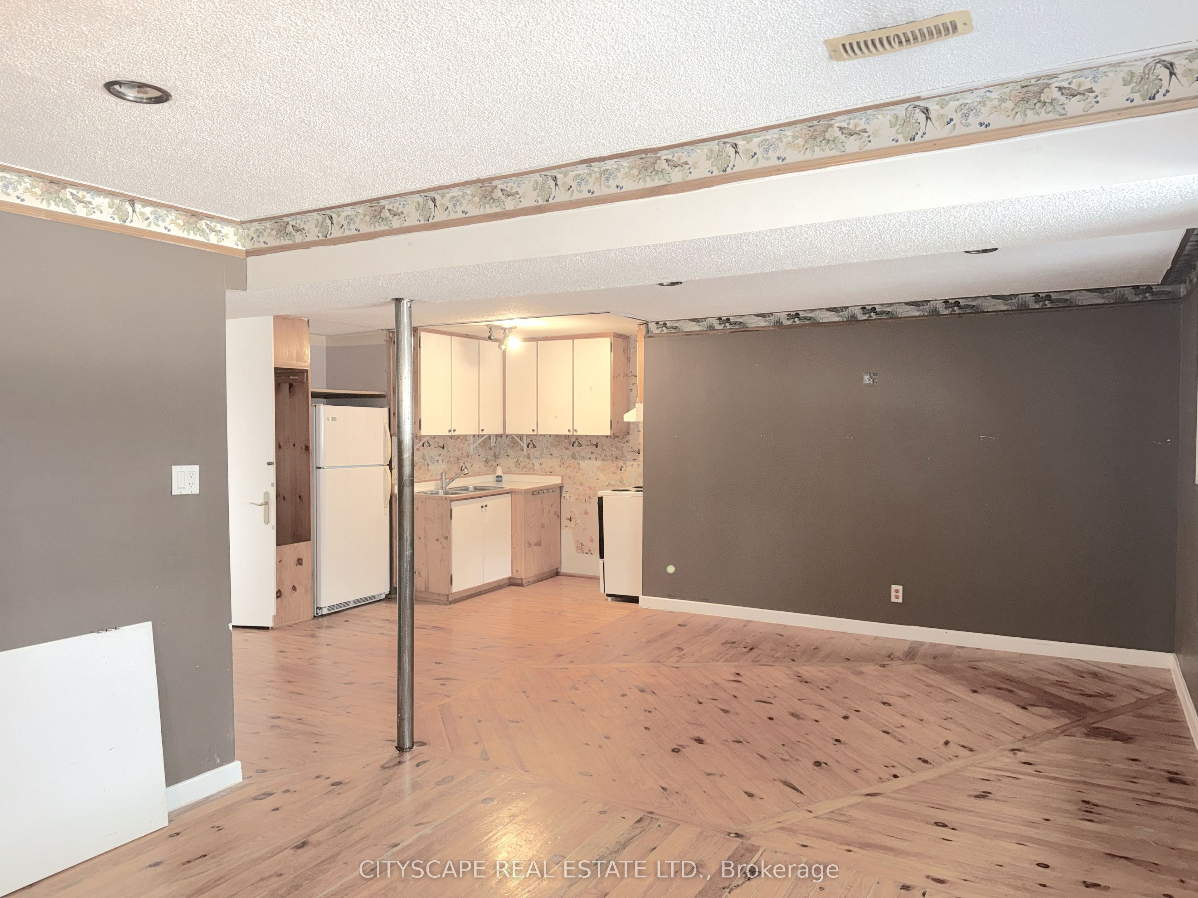 6087 Featherhead Crescent Property Photo 28