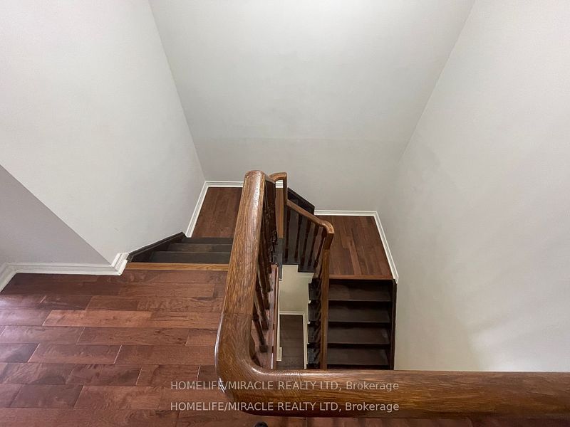 10 Cherrytree Drive 6 Property Photo 14