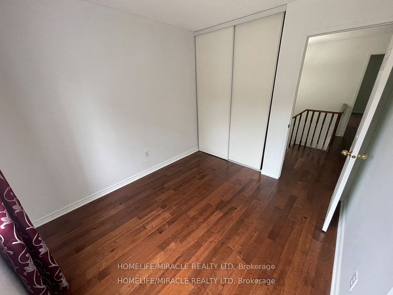 10 Cherrytree Drive 6 Property Photo 18