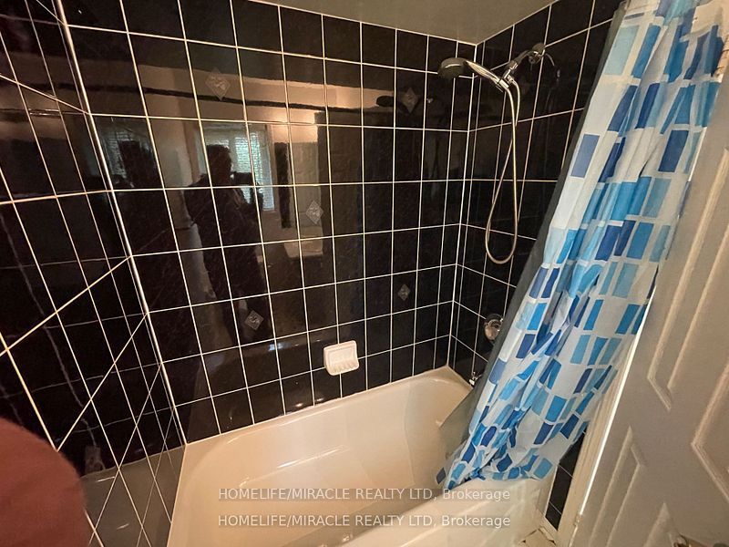 10 Cherrytree Drive 6 Property Photo 26