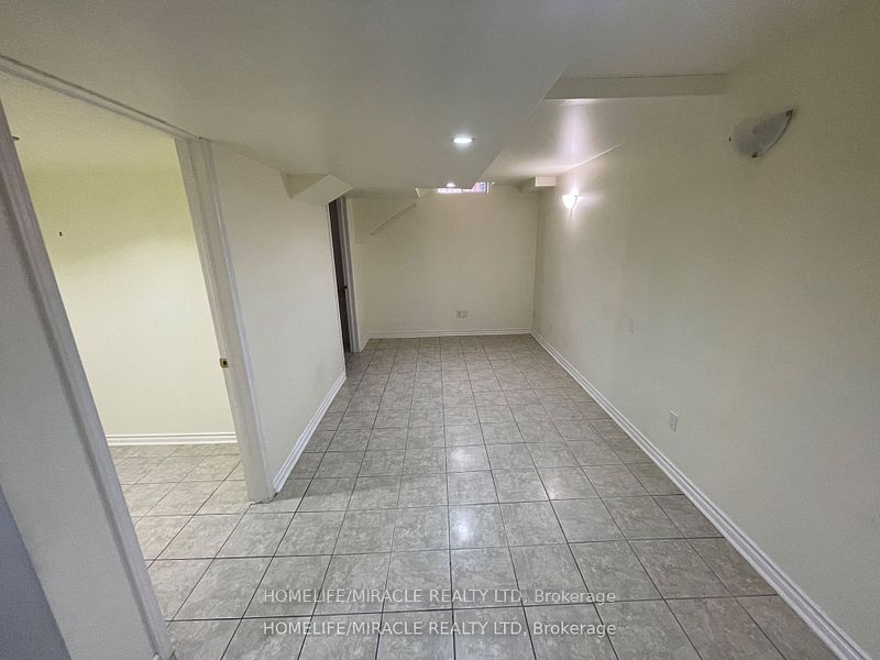 10 Cherrytree Drive 6 Property Photo 28