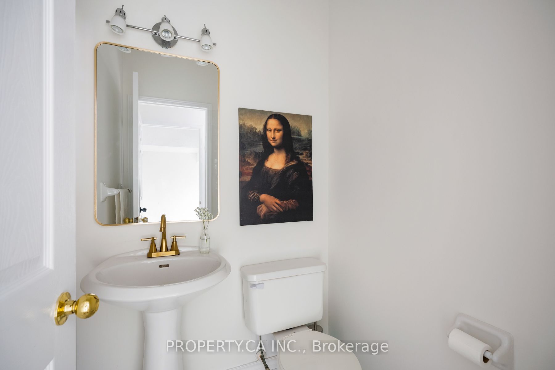 173 Littlewood Drive Property Photo 11