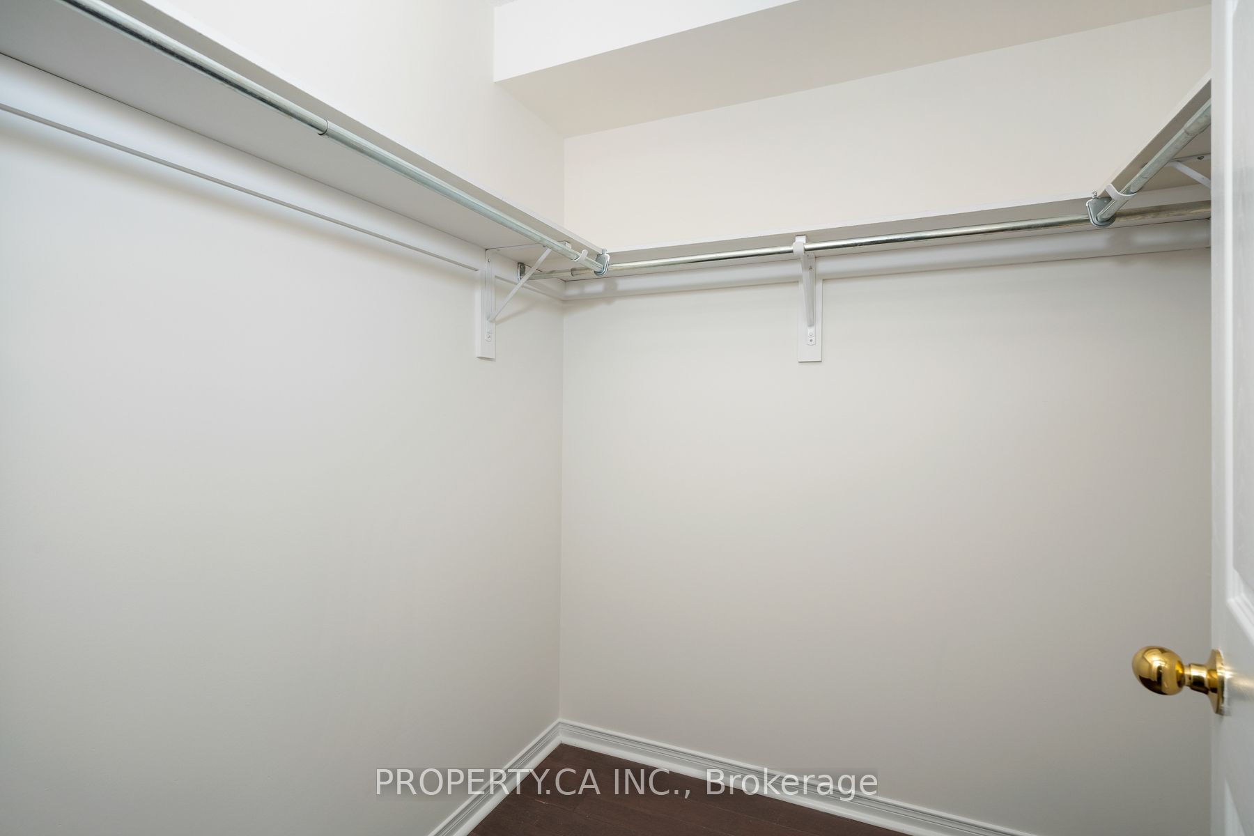 173 Littlewood Drive Property Photo 15