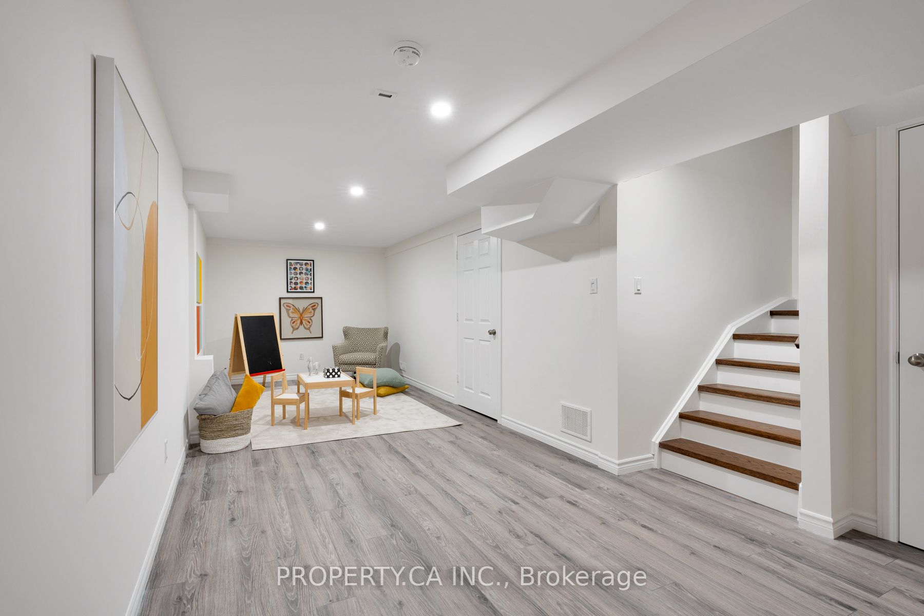 173 Littlewood Drive Property Photo 22