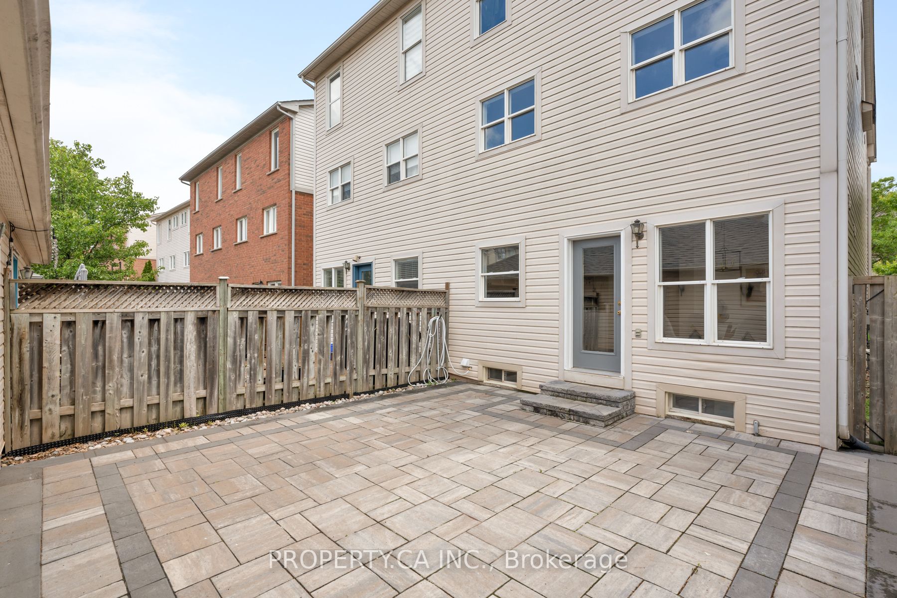 173 Littlewood Drive Property Photo 25